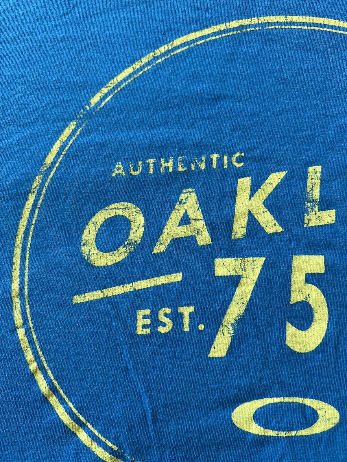 Oakley Oakley Blue Long Sleeve Tee (Surf Style Surfing Skateboards Size US S / EU 44-46 / 1 - 4 Thumbnail