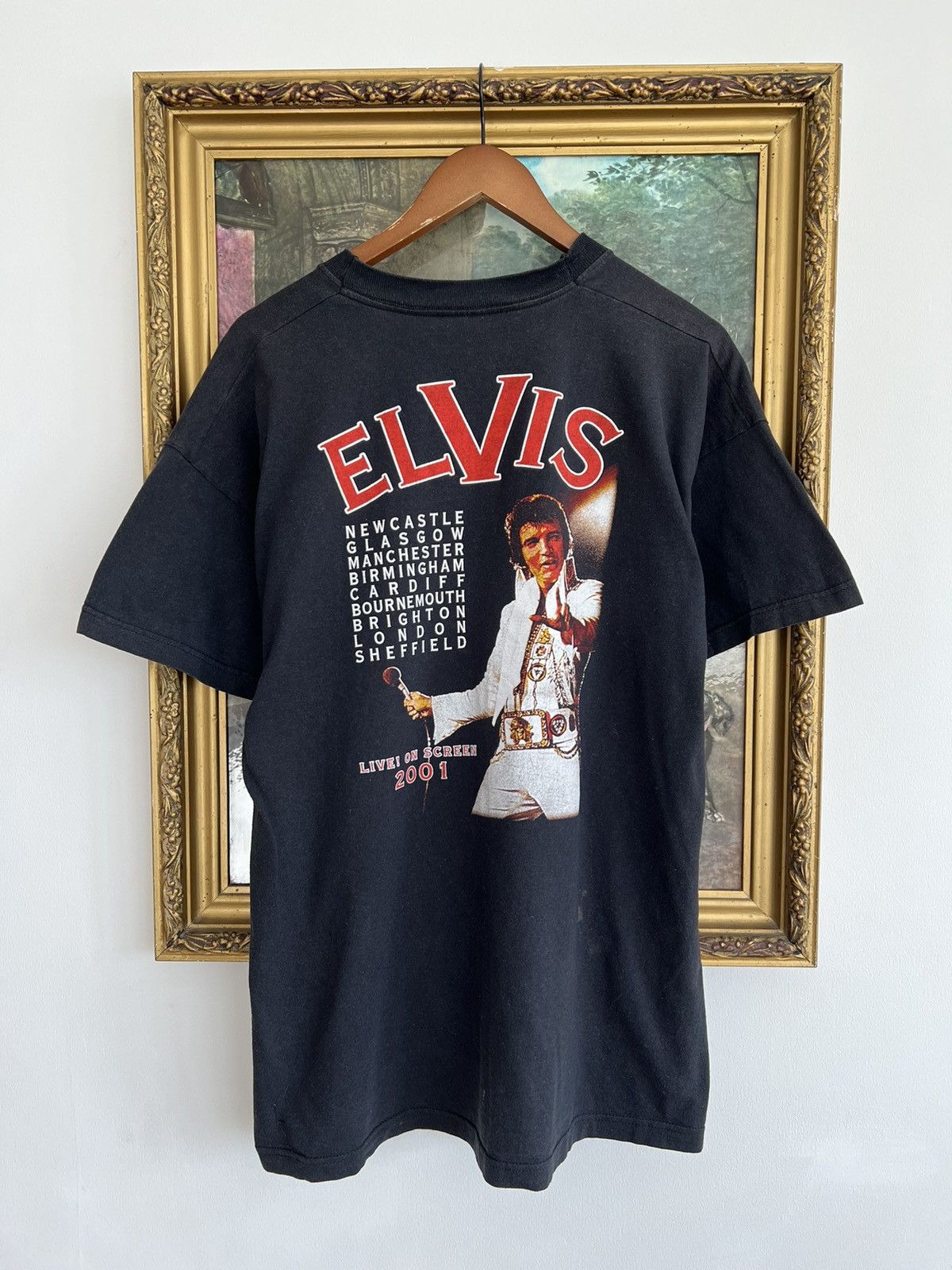 Band Tees Vintage 2001 Elvis Presley Live! On Screen Tour Black Tee Size US XL / EU 56 / 4 - 2 Thumbnail