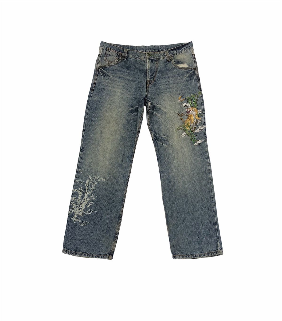 Japanese Brand VINTAGE JAPANESE TRADITIONAL JEANS X TIGER DRAGON EMBROIDED Size US 38 / EU 54 - 1 Thumbnail