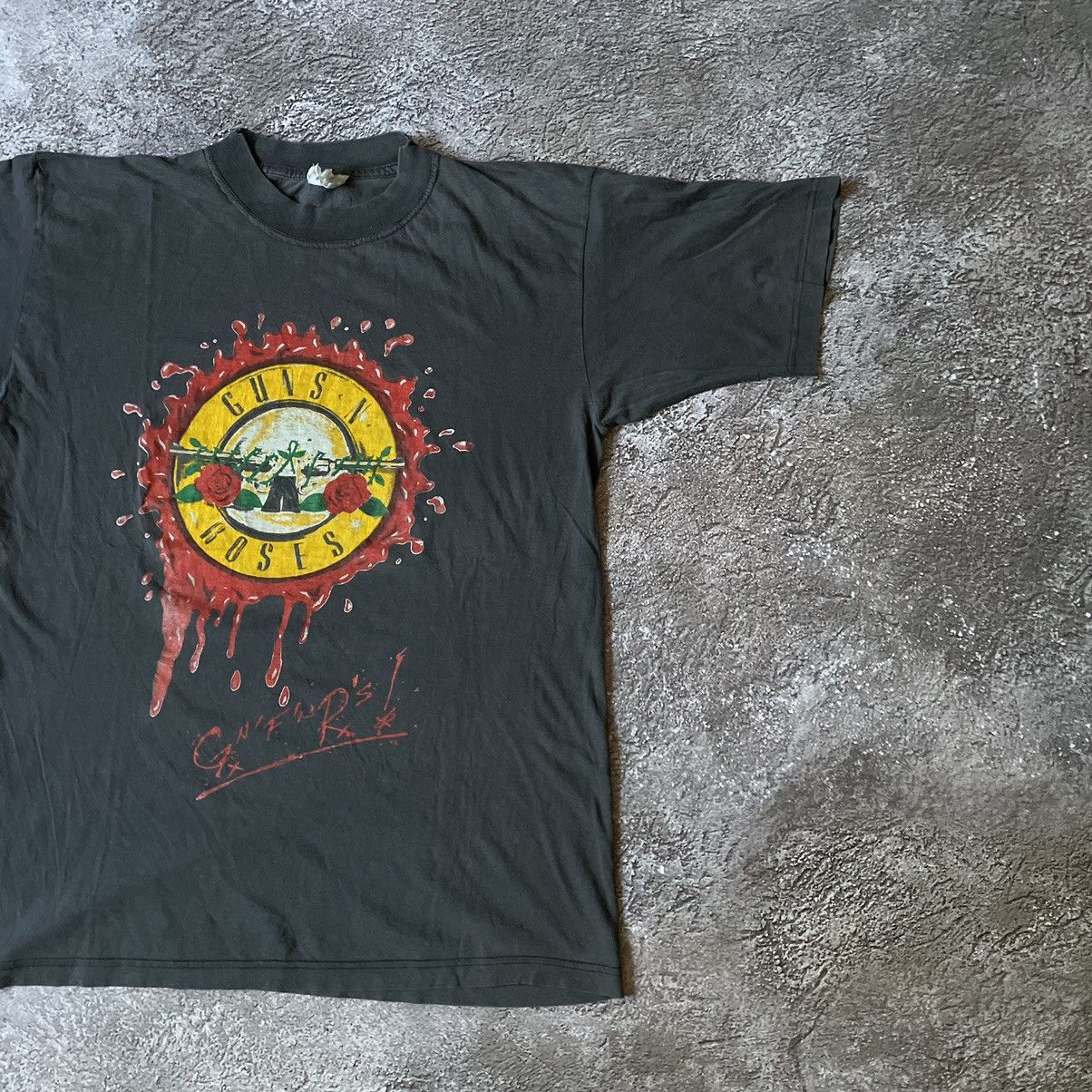 Vintage Vintage 90s GUNS ROSES ABSTRACT ANGRY HORROR M Size US M / EU 48-50 / 2 - 2 Thumbnail