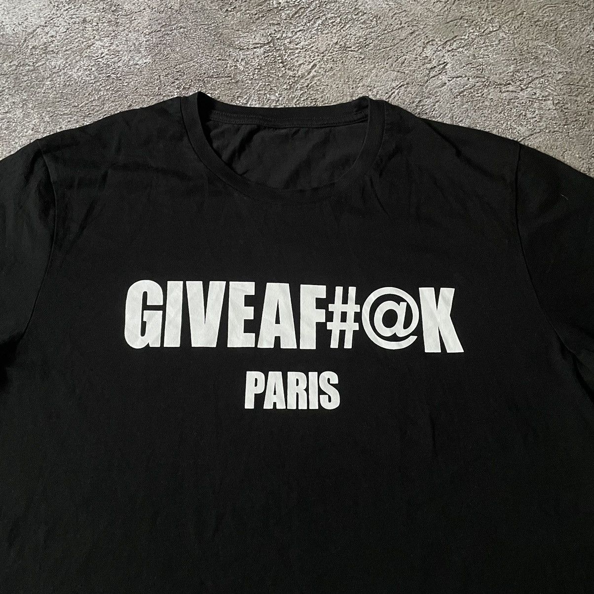 Vintage Vintage Y2K Giveafuck Paris Graphic Tee Streetwear Boxy XL Size US XL / EU 56 / 4 - 5 Thumbnail