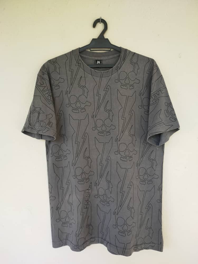 Freshjive Freshjive Fullprint Skull T Size US M / EU 48-50 / 2 - 1 Thumbnail