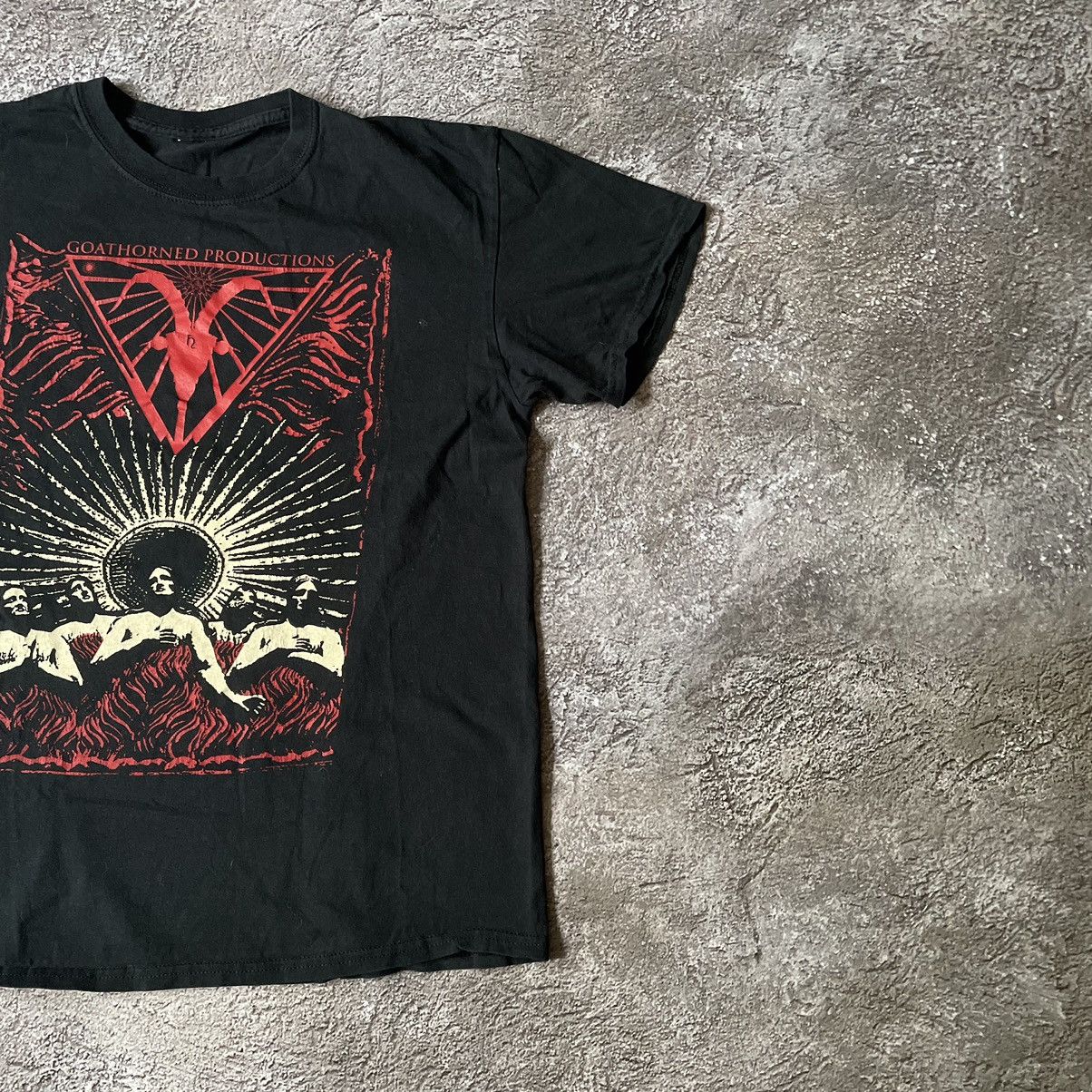 Vintage Vintage Y2K Graphic Tee Devil Abstract Horror Punk Cropped M Size US M / EU 48-50 / 2 - 2 Thumbnail