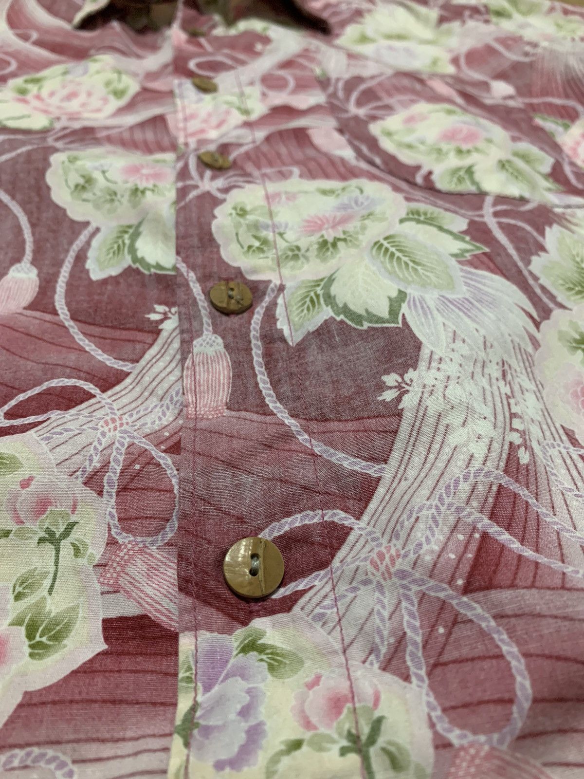 Takeo Kikuchi Reverse Fabric Beach Wear Wooden Button