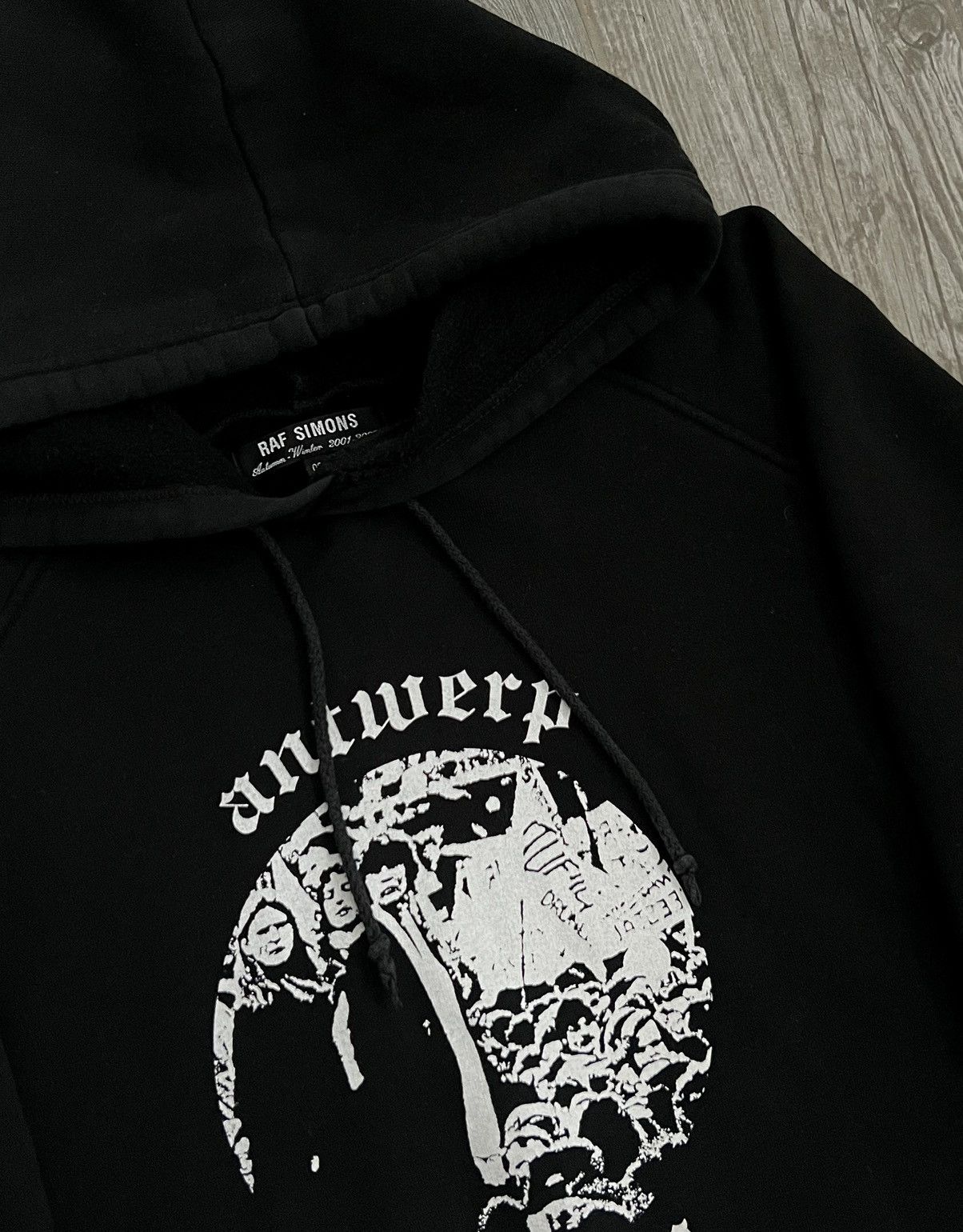 Raf Simons AW2001-2002 Raf Simons Riot Riot Riot Antwerp Belgium Hoodie Size US XL / EU 56 / 4 - 3 Thumbnail