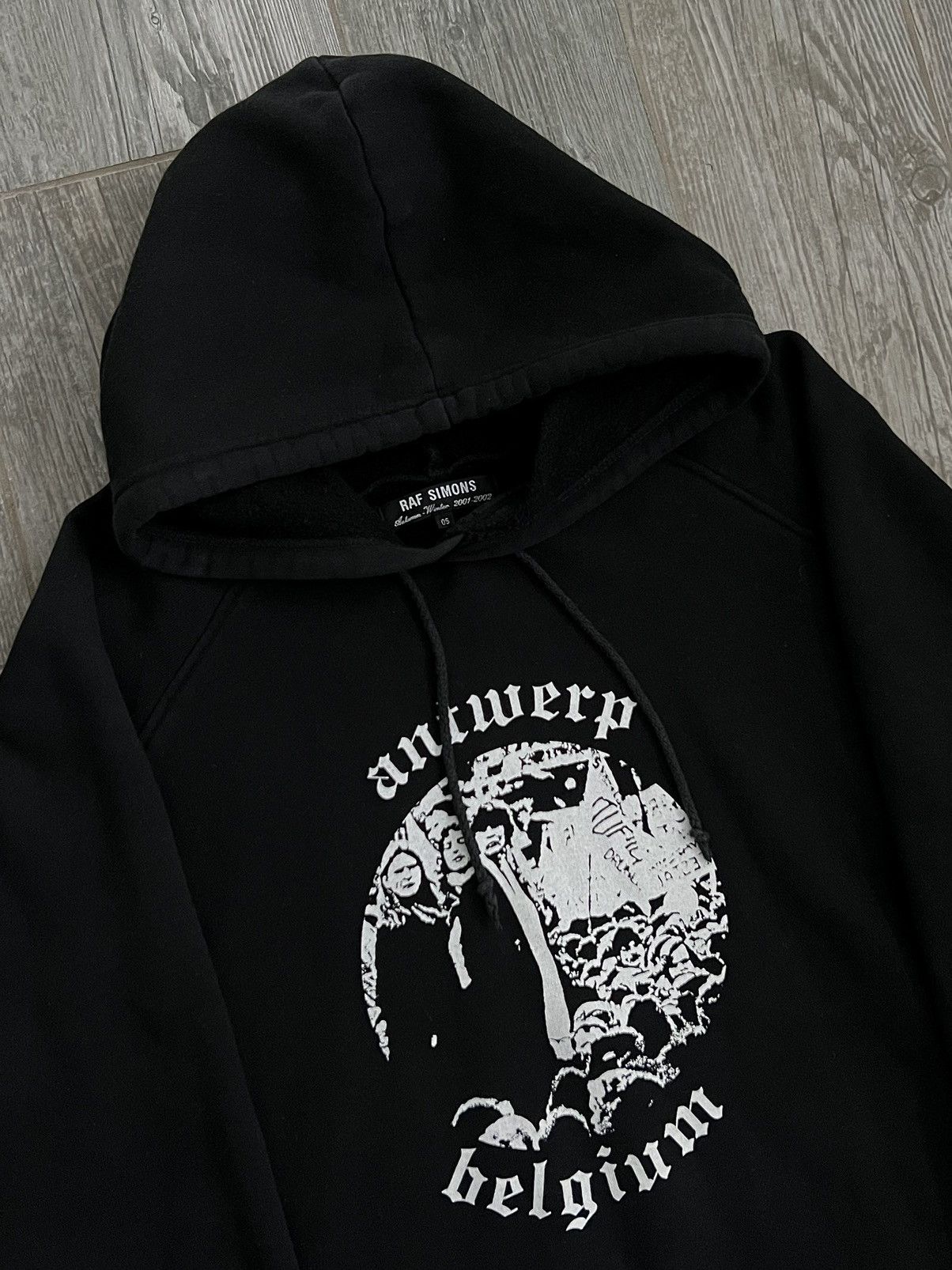 Raf Simons AW2001-2002 Raf Simons Riot Riot Riot Antwerp Belgium Hoodie Size US XL / EU 56 / 4 - 2 Thumbnail