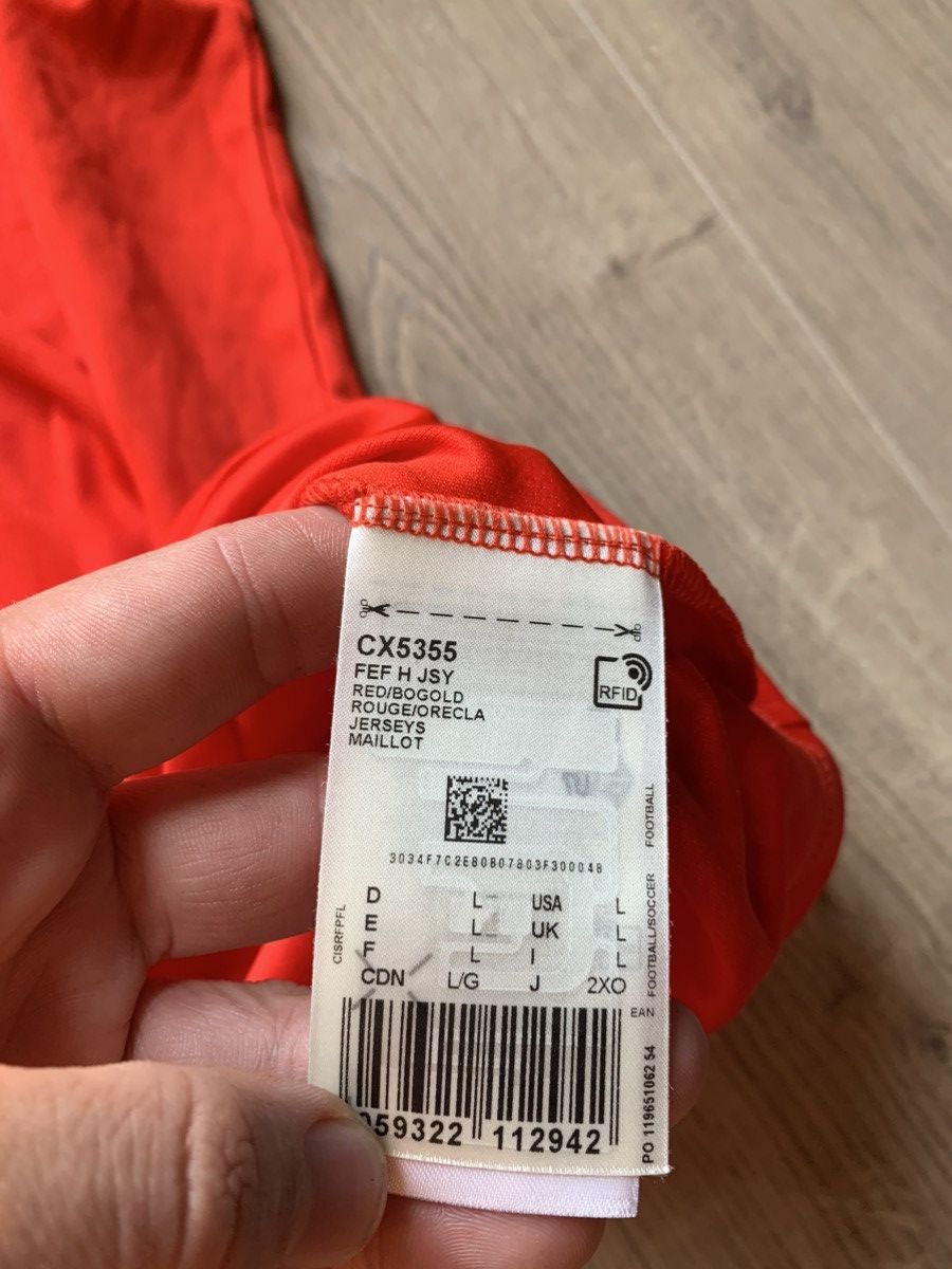 Adidas Spain Adidas Home Soccer Jersey 2018 Size US L / EU 52-54 / 3 - 7 Thumbnail