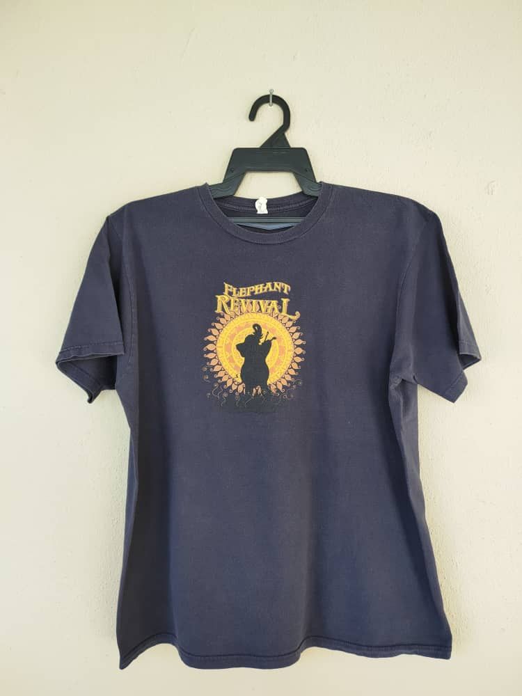 Band Tees Elephant Revival Band T Size S / US 4 / IT 40 - 1 Thumbnail