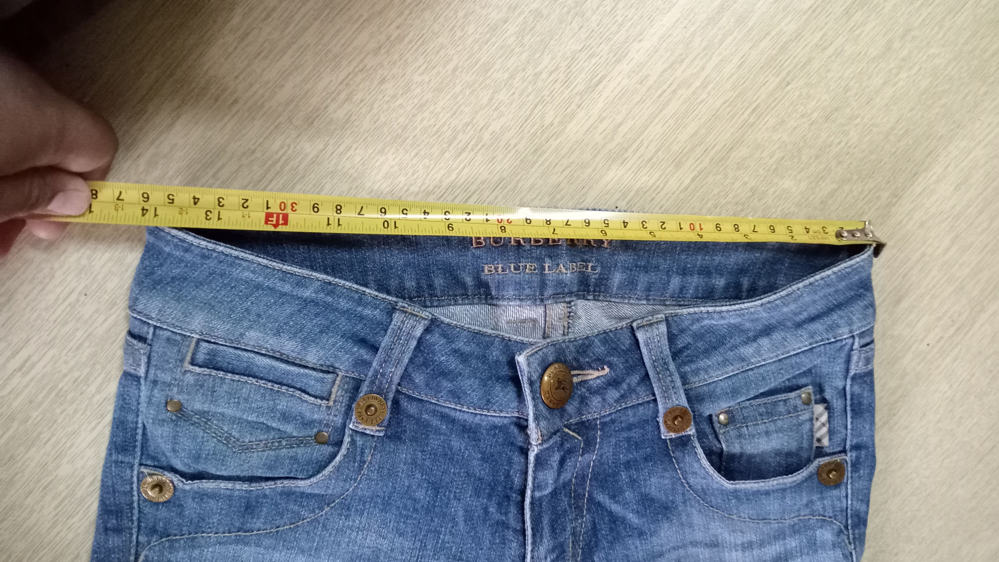 Burberry Vintage Burberry London Women's Cropped Jeans Size 27" / US 4 / IT 40 - 11 Thumbnail