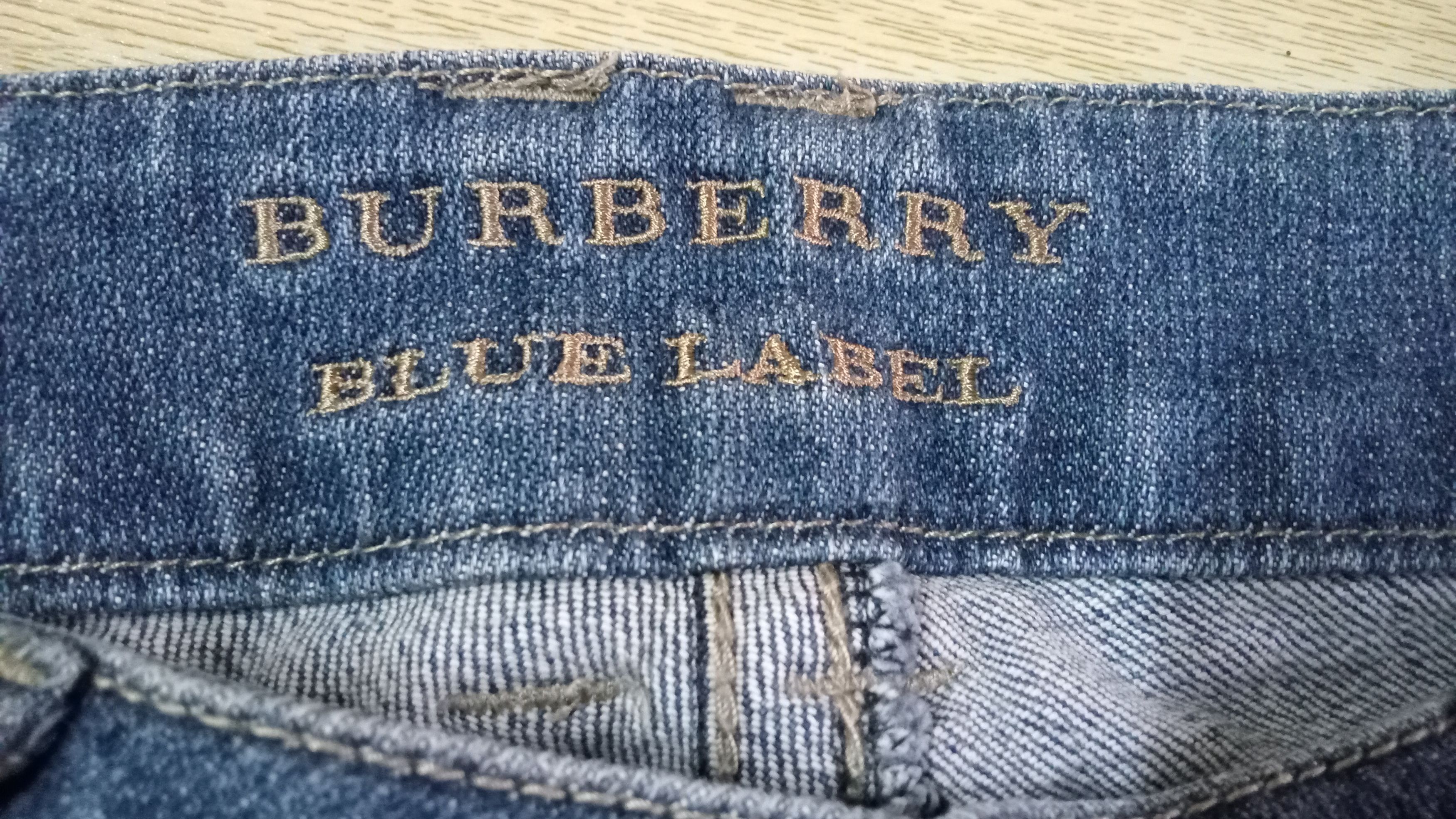 Burberry Vintage Burberry London Women's Cropped Jeans Size 27" / US 4 / IT 40 - 3 Thumbnail