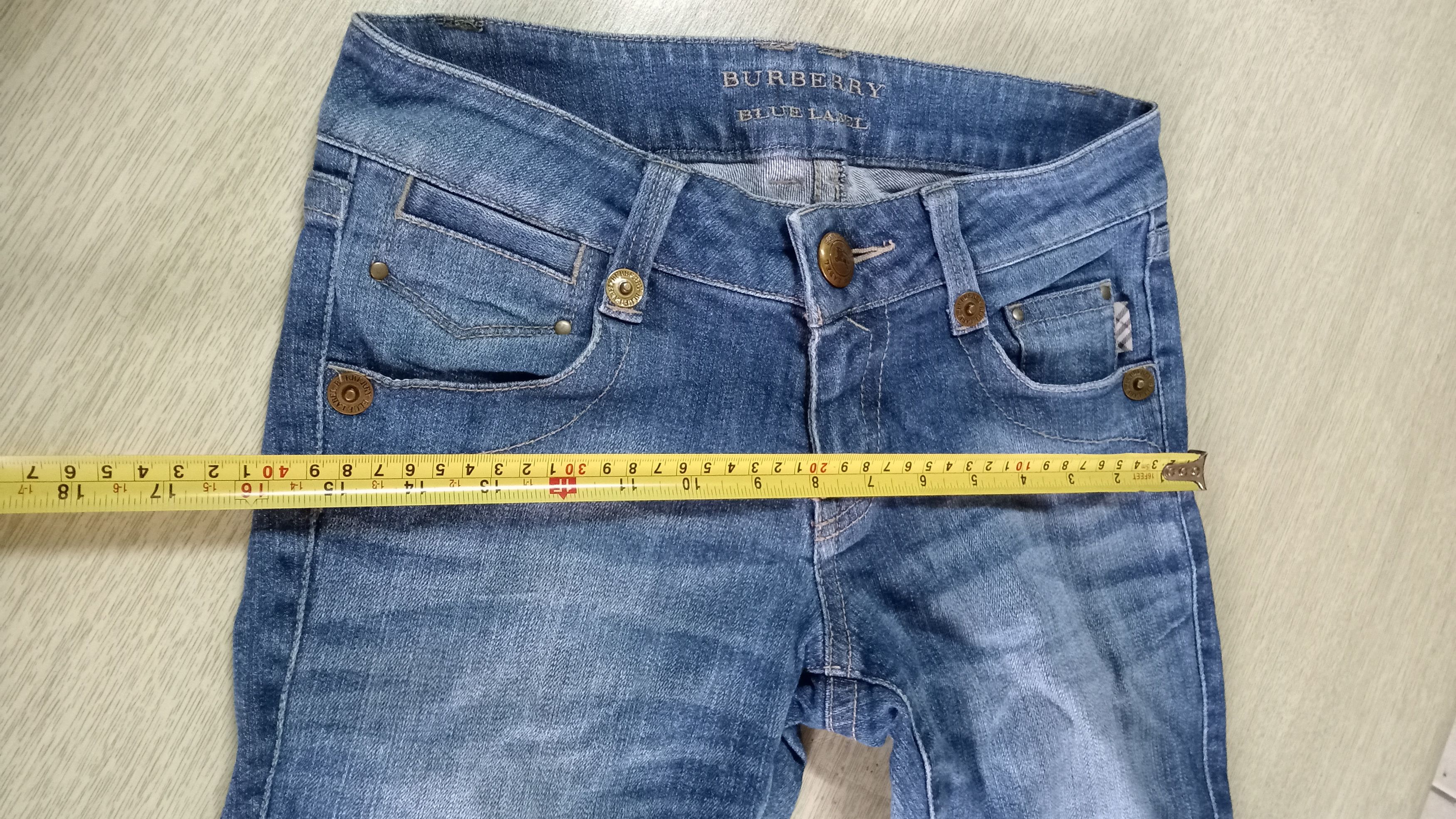 Burberry Vintage Burberry London Women's Cropped Jeans Size 27" / US 4 / IT 40 - 12 Thumbnail