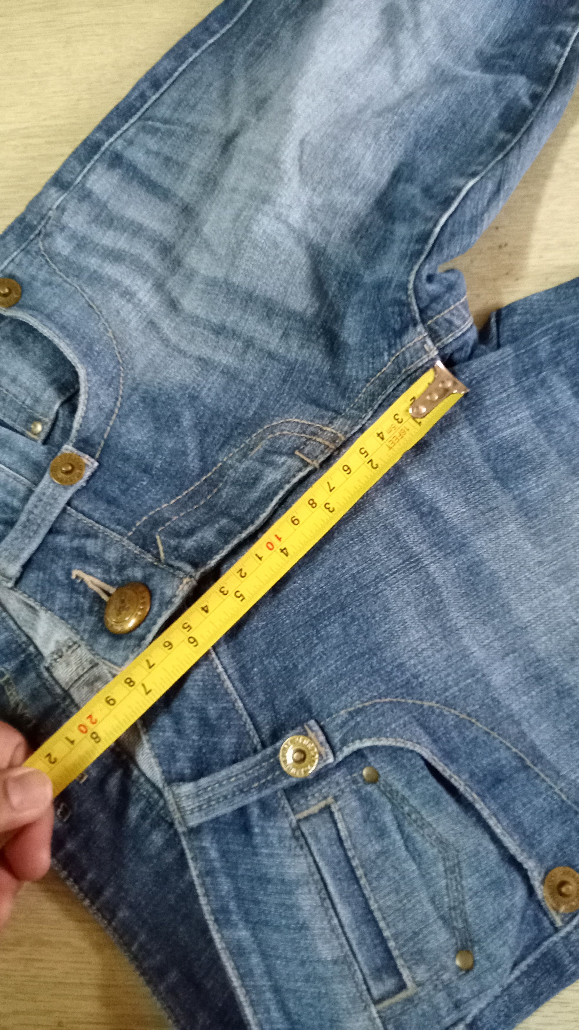 Burberry Vintage Burberry London Women's Cropped Jeans Size 27" / US 4 / IT 40 - 13 Thumbnail