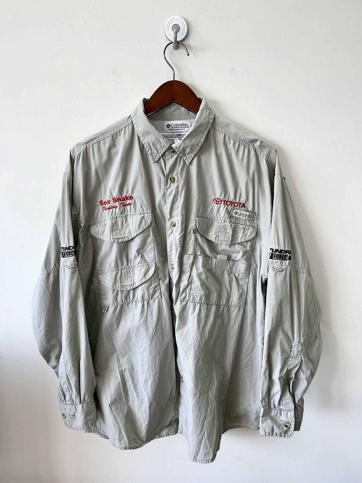 Columbia × Vintage VTG TOYOTA SEA SNAKE FISHING TEAM X COLUMBIA TUNDRA FORCE V8 Size US L / EU 52-54 / 3 - 1 Thumbnail