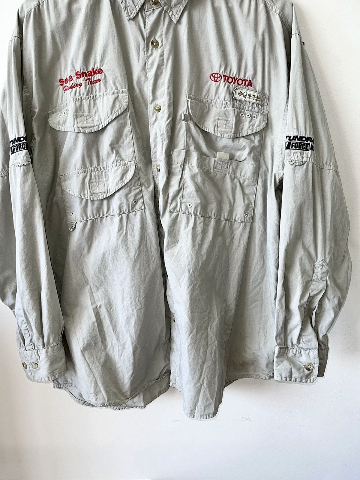 Columbia × Vintage VTG TOYOTA SEA SNAKE FISHING TEAM X COLUMBIA TUNDRA FORCE V8 Size US L / EU 52-54 / 3 - 5 Thumbnail