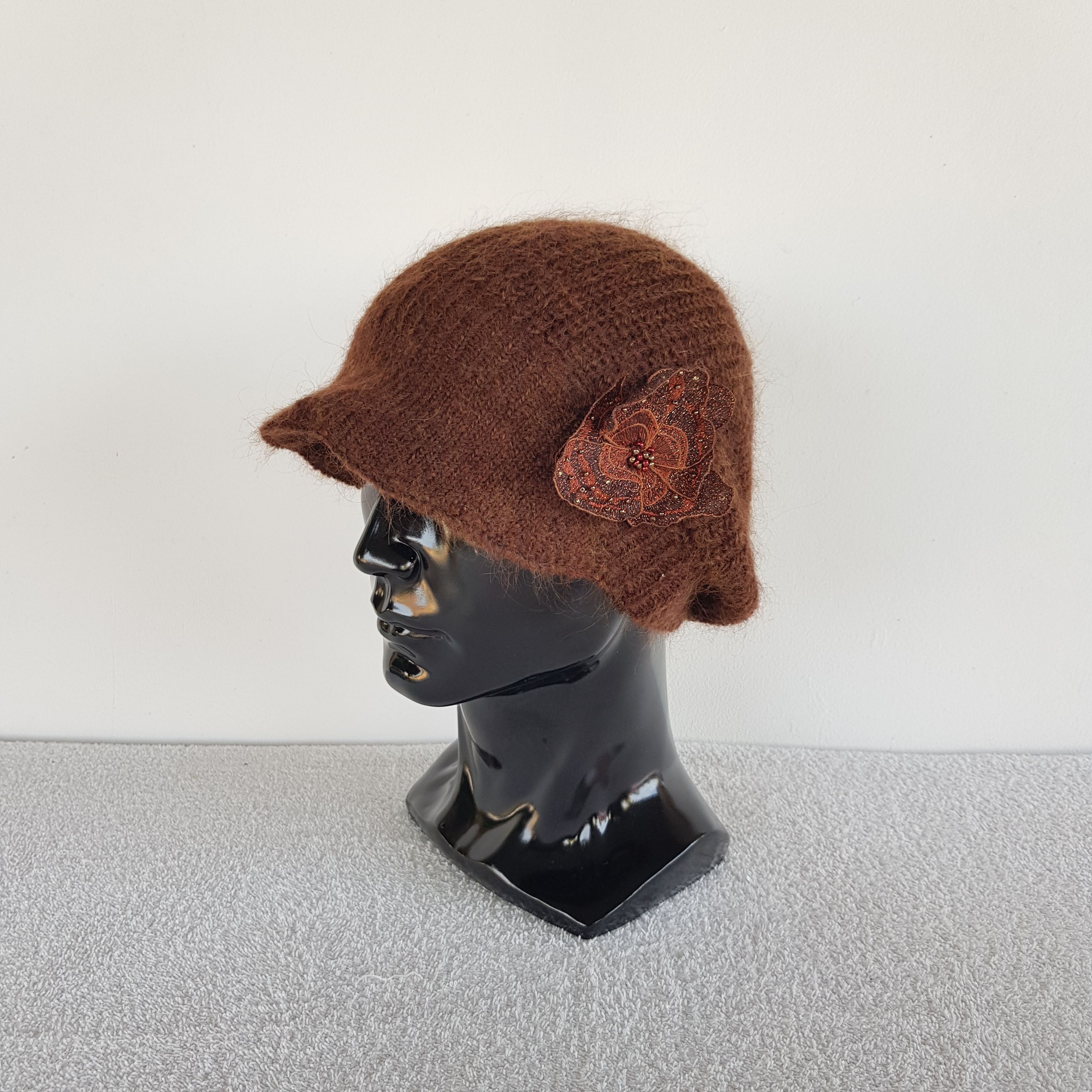 Anna Sui × Vintage Vintage Anna Sui Hats Snow Cap Faux Fur Knitted Beanie Size ONE SIZE - 1 Thumbnail
