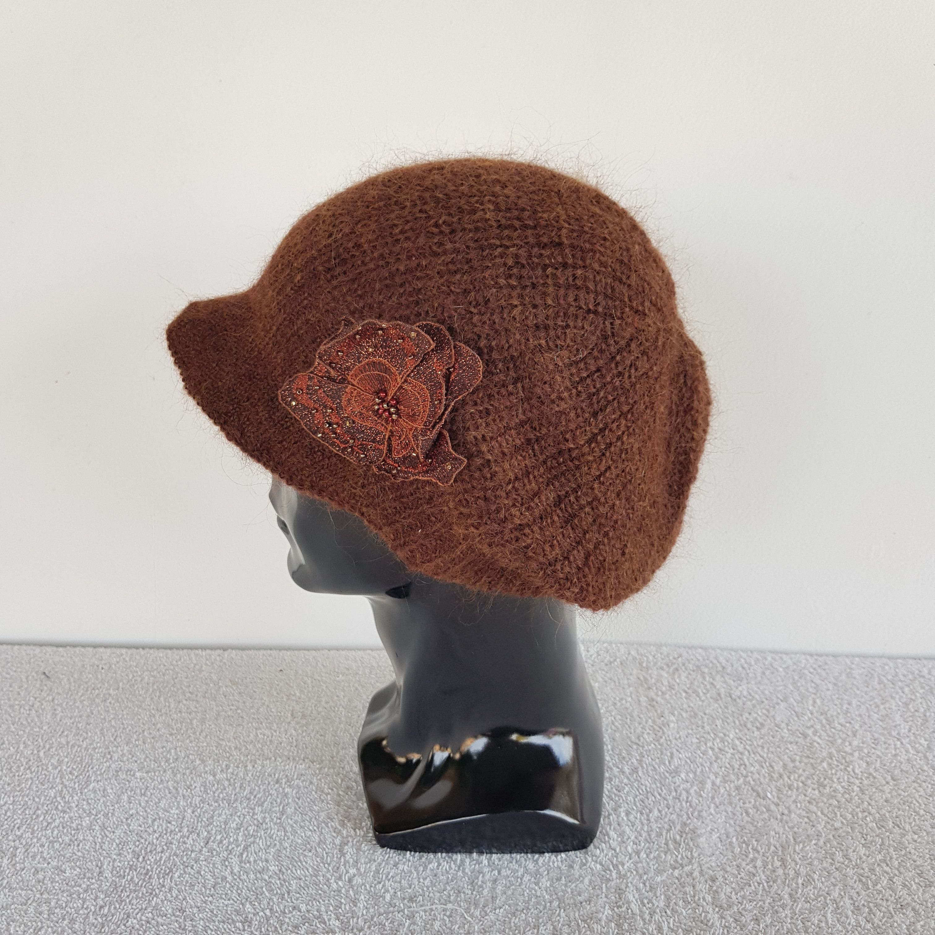 Anna Sui × Vintage Vintage Anna Sui Hats Snow Cap Faux Fur Knitted Beanie Size ONE SIZE - 5 Thumbnail
