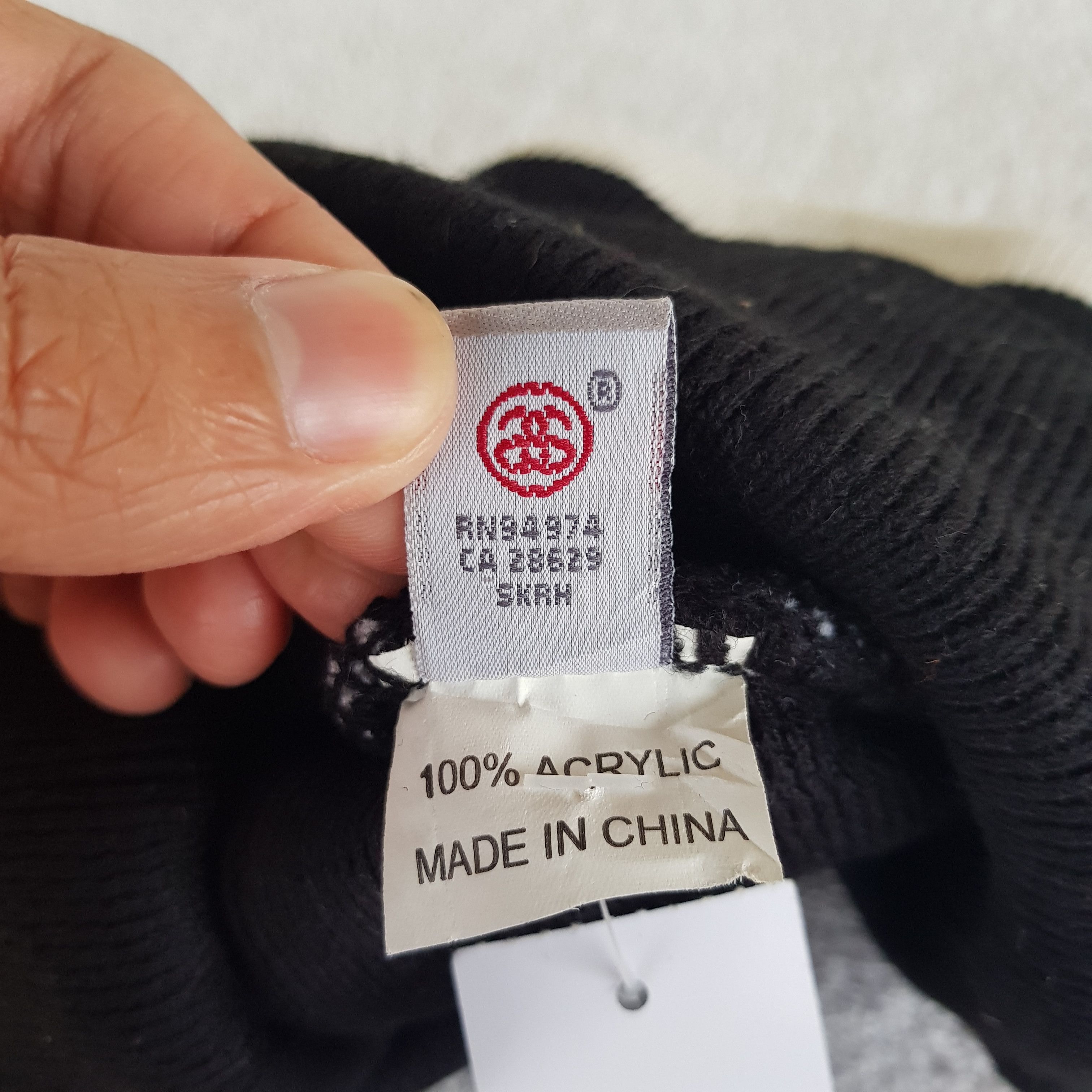 Stussy Stussy Beanie Snow Cap Skulls Hats - AC10211. Size ONE SIZE - 9 Thumbnail
