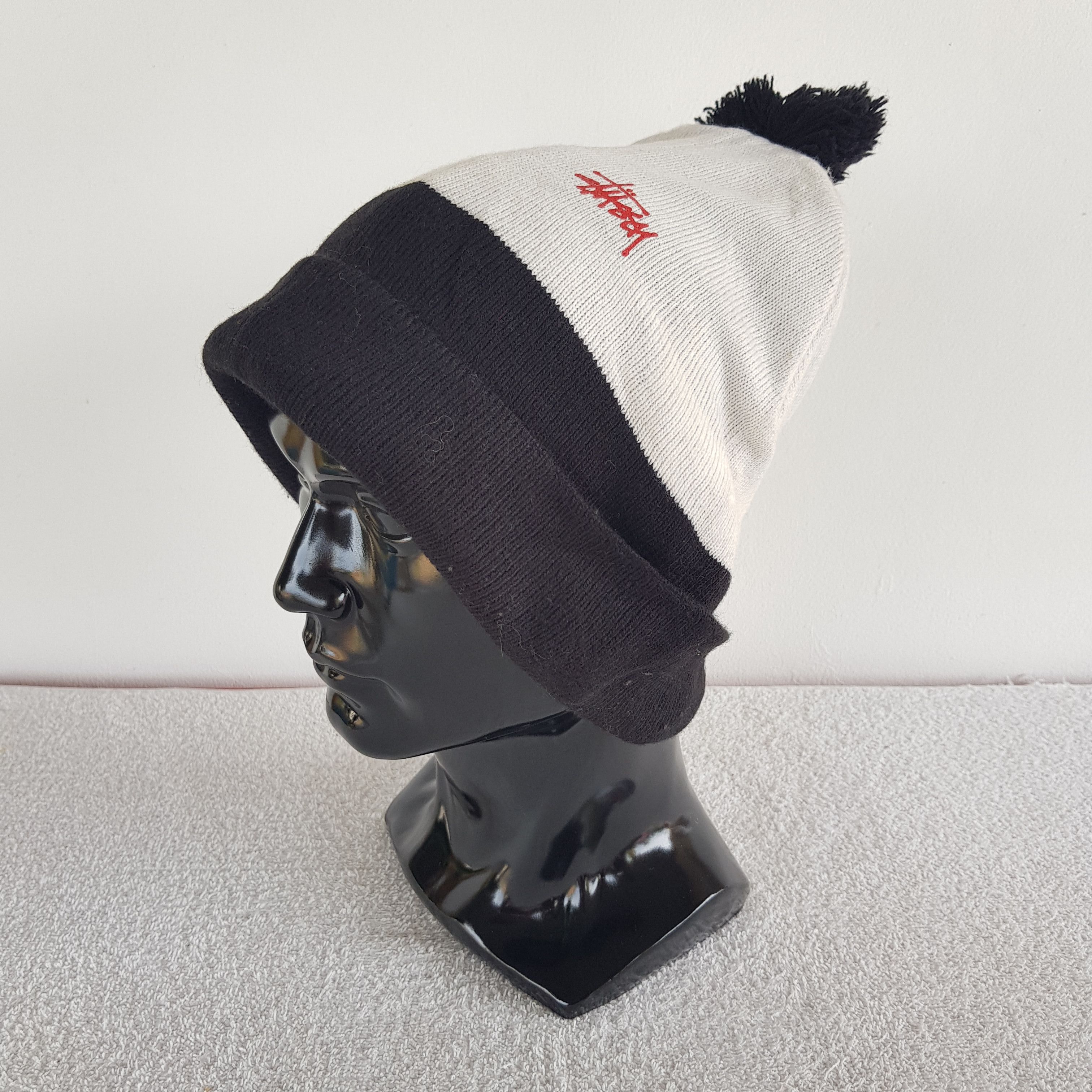 Stussy Stussy Beanie Snow Cap Skulls Hats - AC10211. Size ONE SIZE - 1 Thumbnail