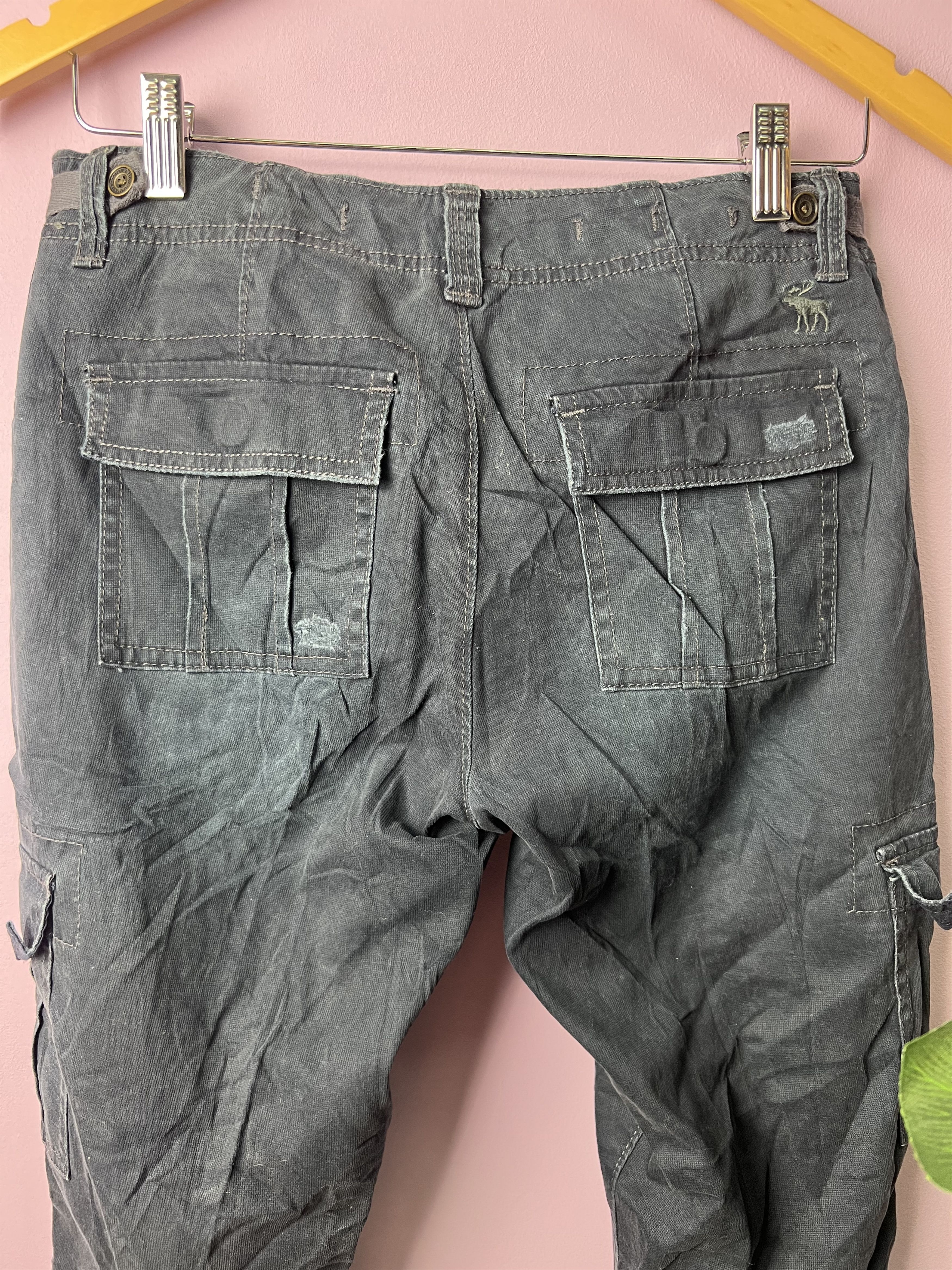 Abercrombie & Fitch 🔥Abercrombie & Fitch Cargo Pants Size US 29 - 12 Thumbnail