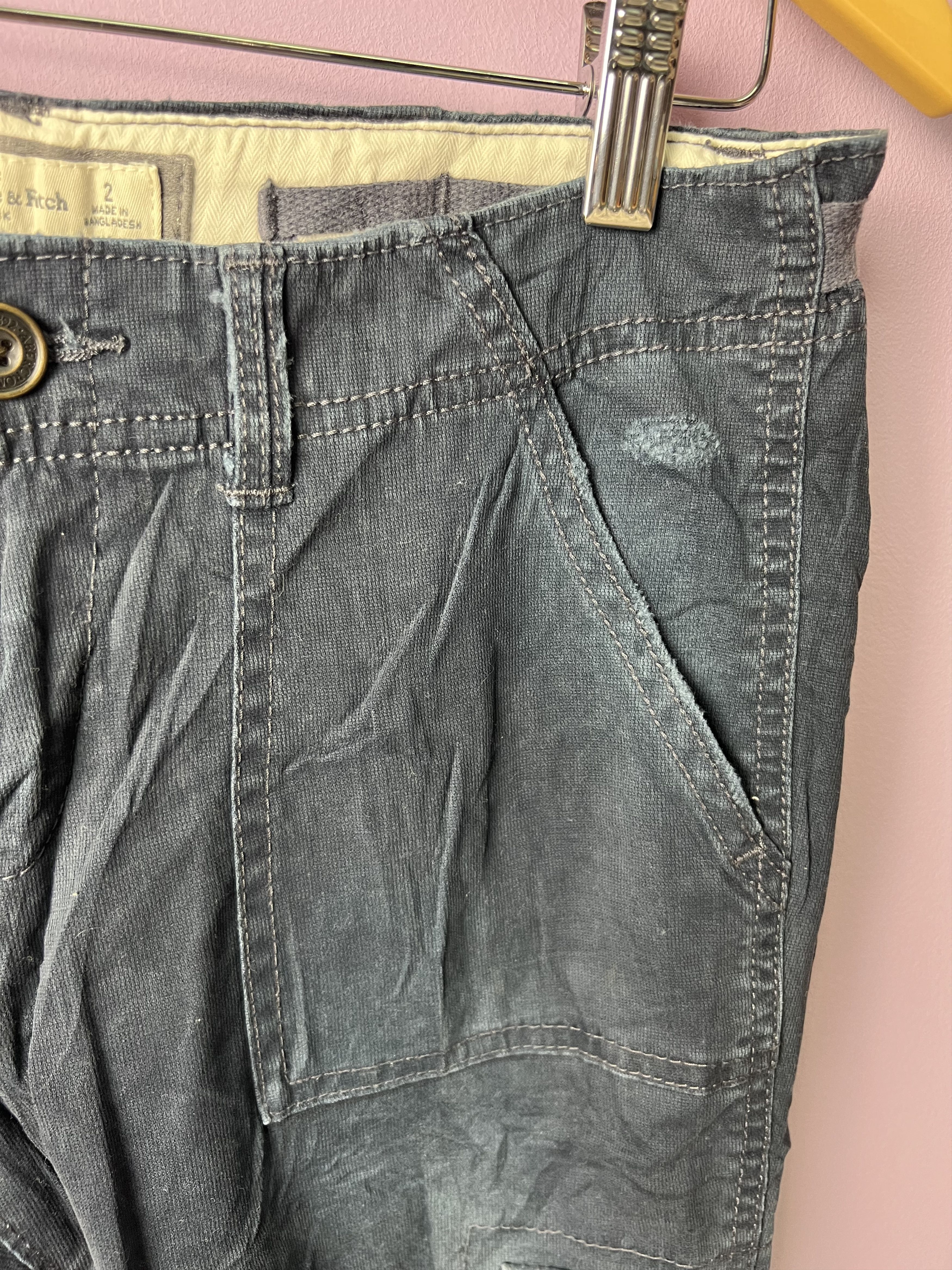 Abercrombie & Fitch 🔥Abercrombie & Fitch Cargo Pants Size US 29 - 6 Thumbnail