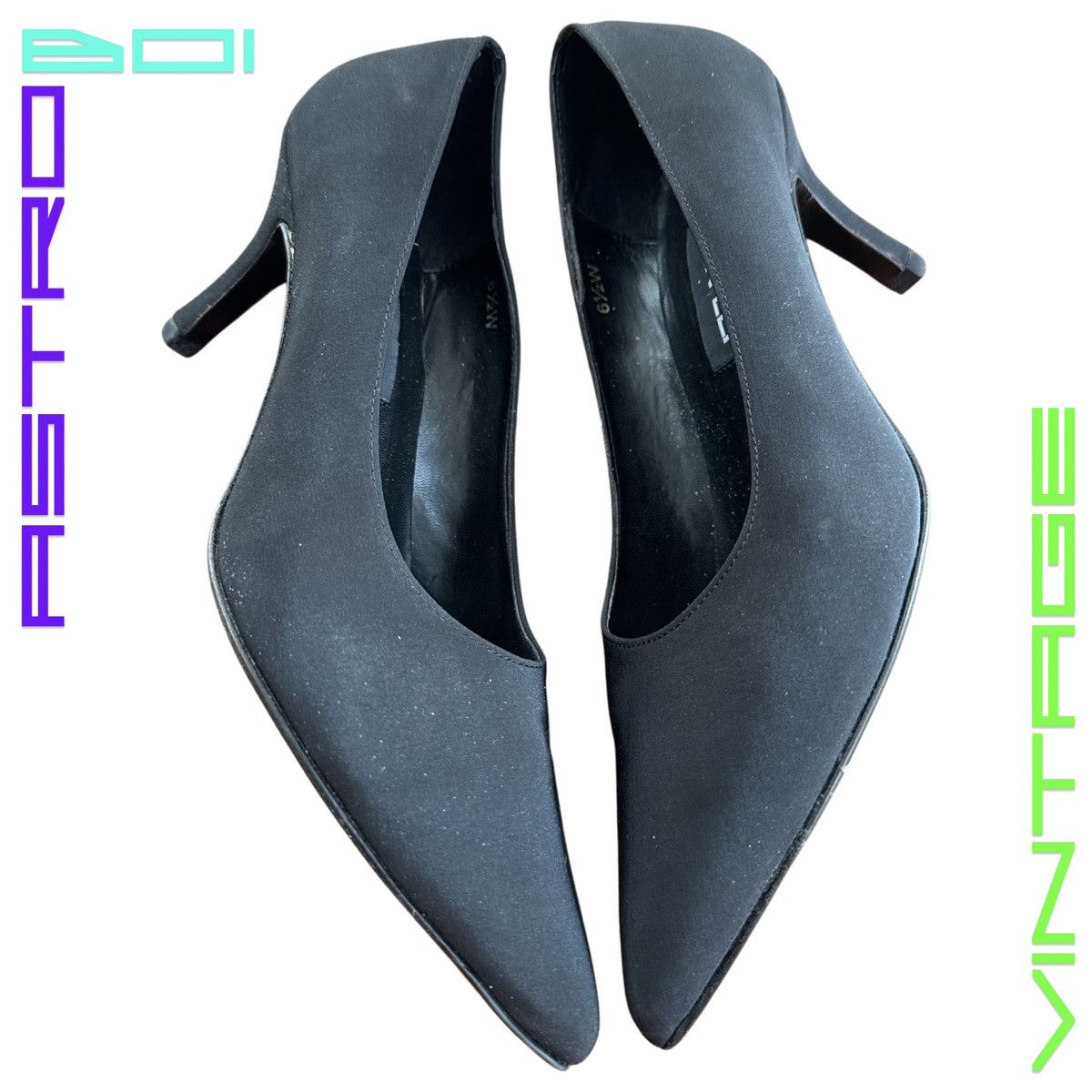 VANELI Vintage Black Classic Pumps - 6.5 Womens US Size US 6.5 / IT 36.5 - 1 Thumbnail