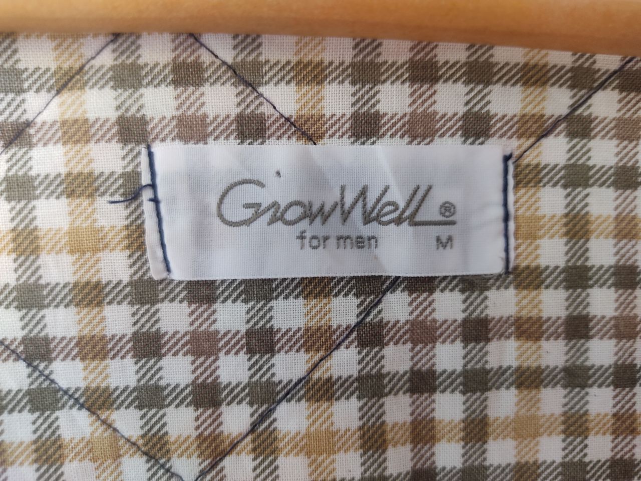 Japanese Brand VINTAGE GIOWELLS EUROPEAN SOCCER OVERPRINTED JACKET Size US L / EU 52-54 / 3 - 7 Thumbnail