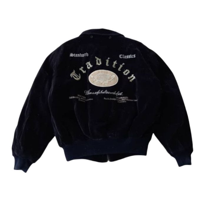 Japanese Brand Vintage Up Hills Velvet Bomber Jacket Size US M / EU 48-50 / 2 - 1 Thumbnail