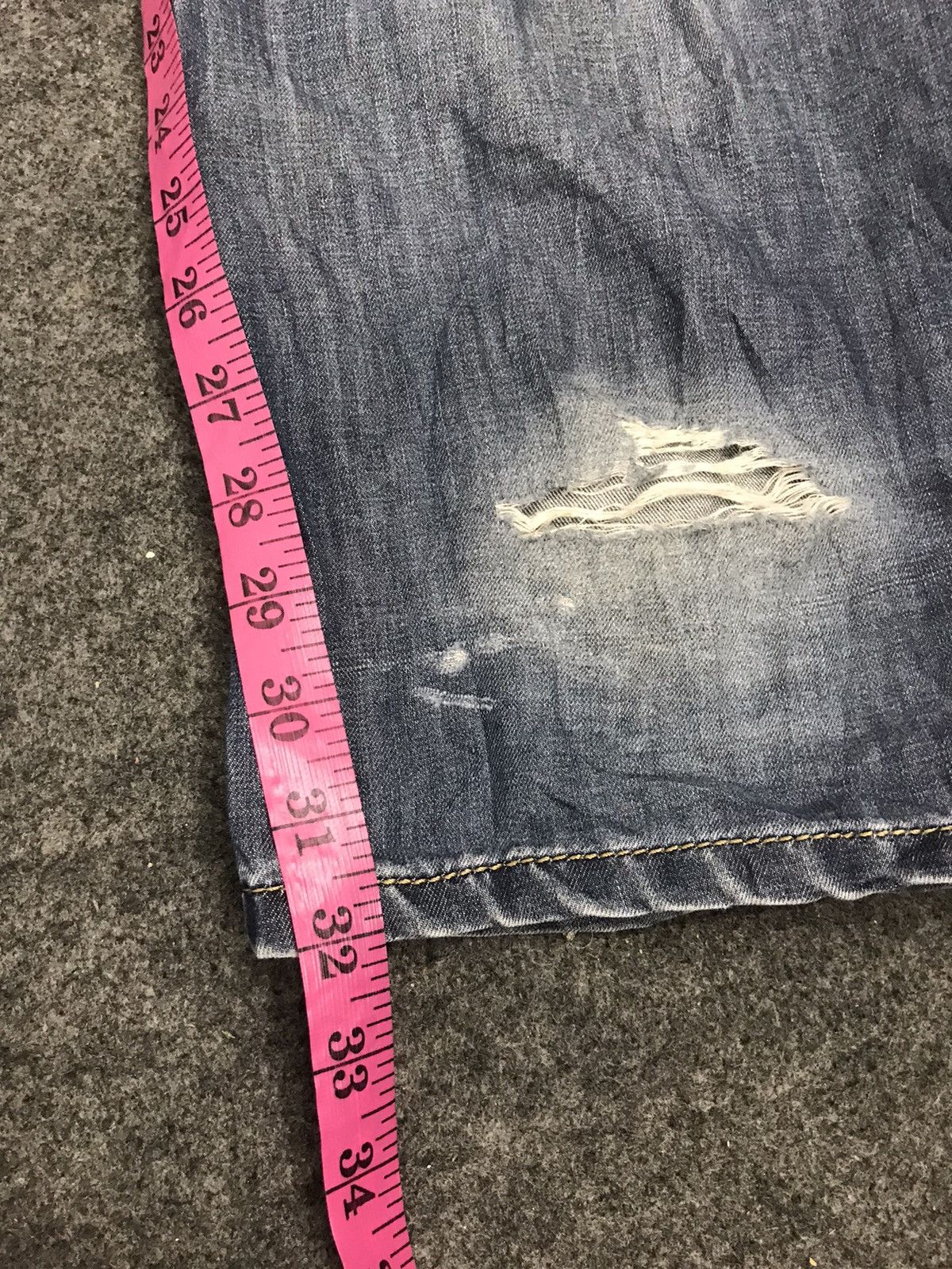Armani Vintage Armani Jeans Distressed Denim Jeans 34 36 Indigo Size US 34 / EU 50 - 5 Thumbnail