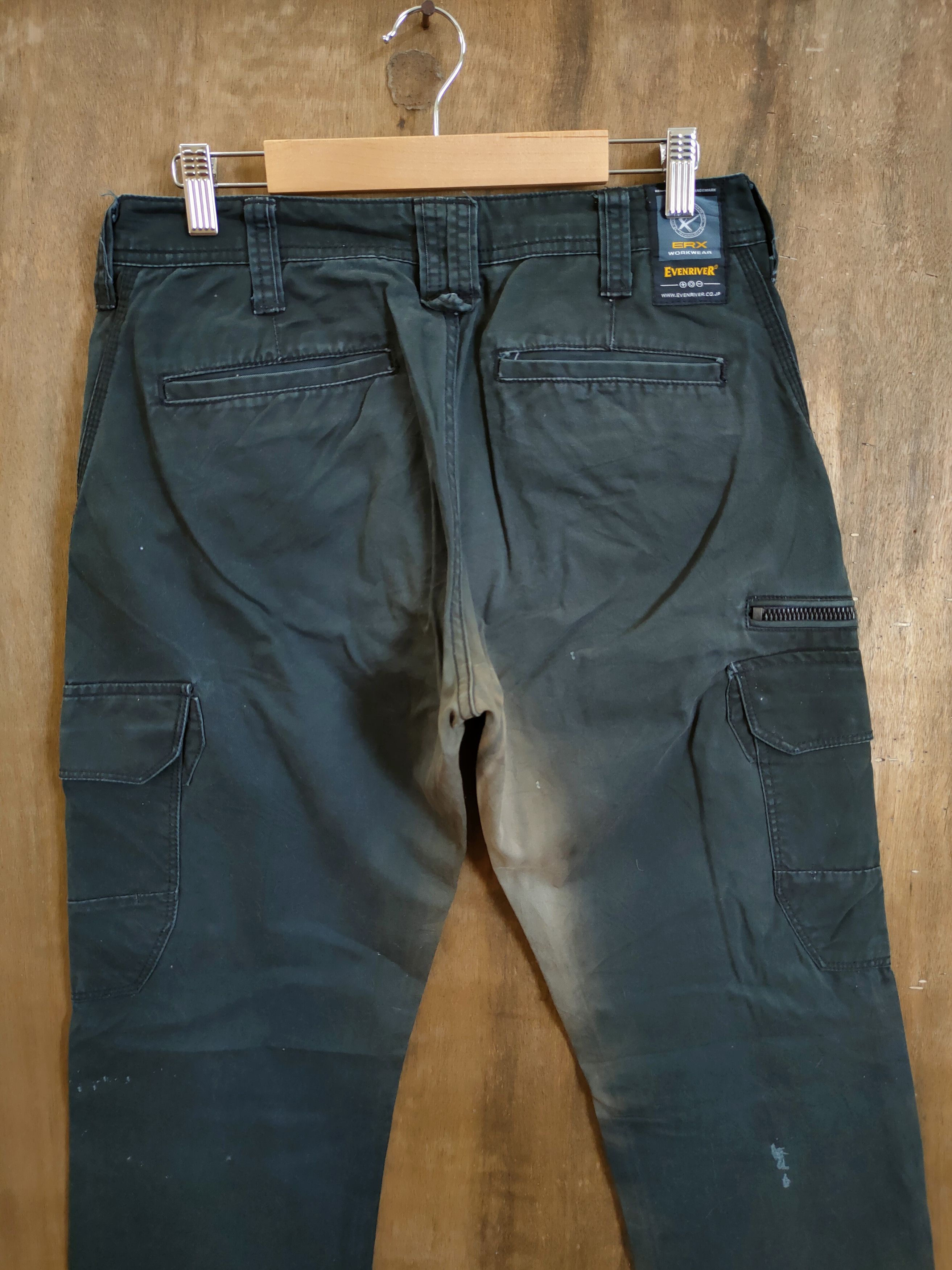 Faded Glory DLL Evenriver thrashed faded distressed cargo pants #46-361 Size US 30 / EU 46 - 8 Thumbnail