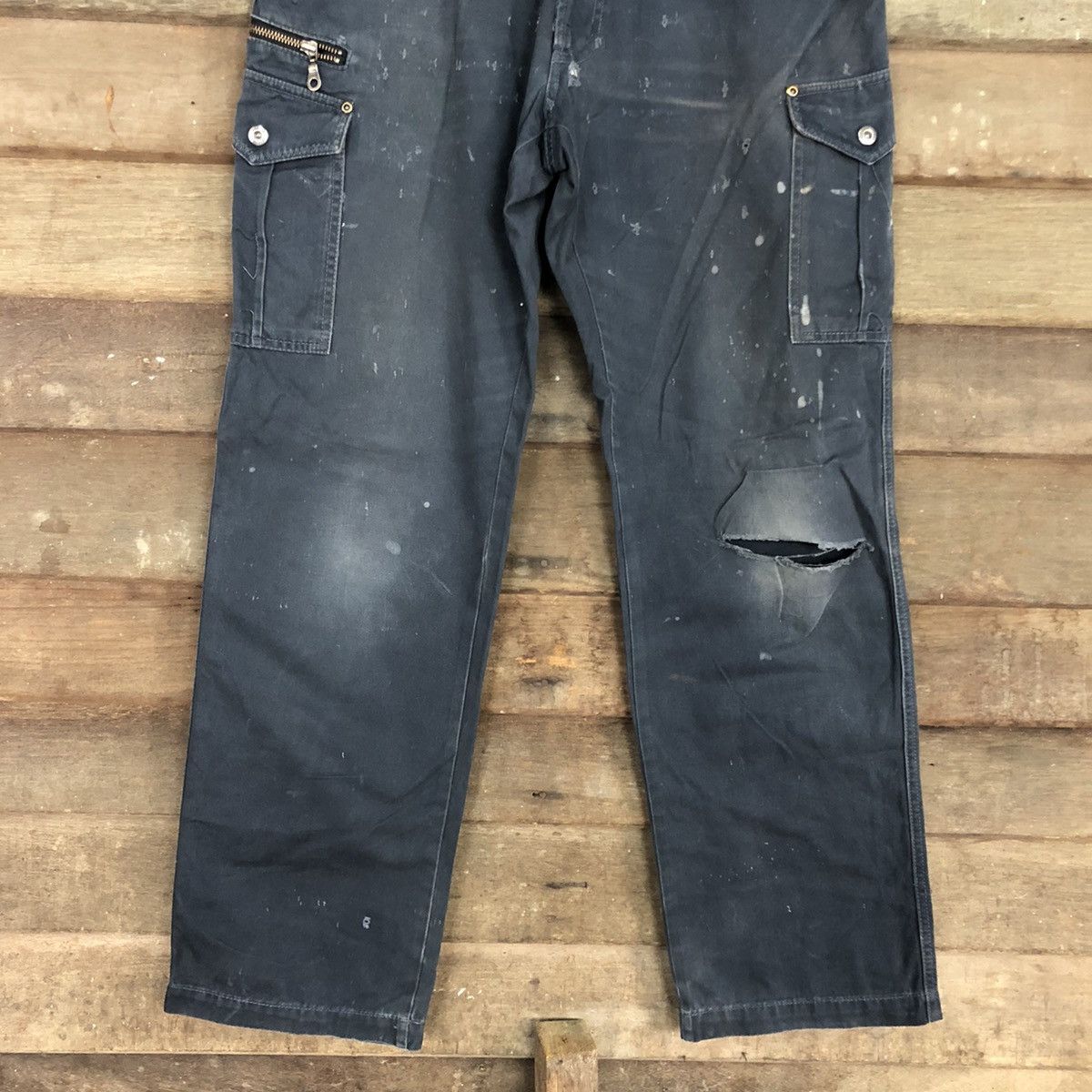 Japanese Brand Japan Blue Multipocket distressed dirty Cargo Pants #3615 Size US 34 / EU 50 - 3 Thumbnail