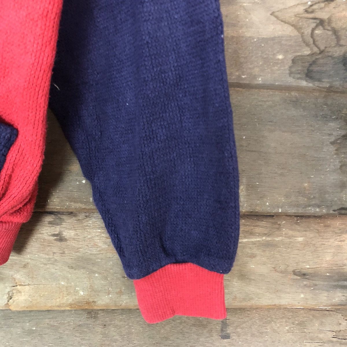 Japanese Brand V.T Red/Blue Cardigan knitwear japan #3604 Size US M / EU 48-50 / 2 - 4 Thumbnail