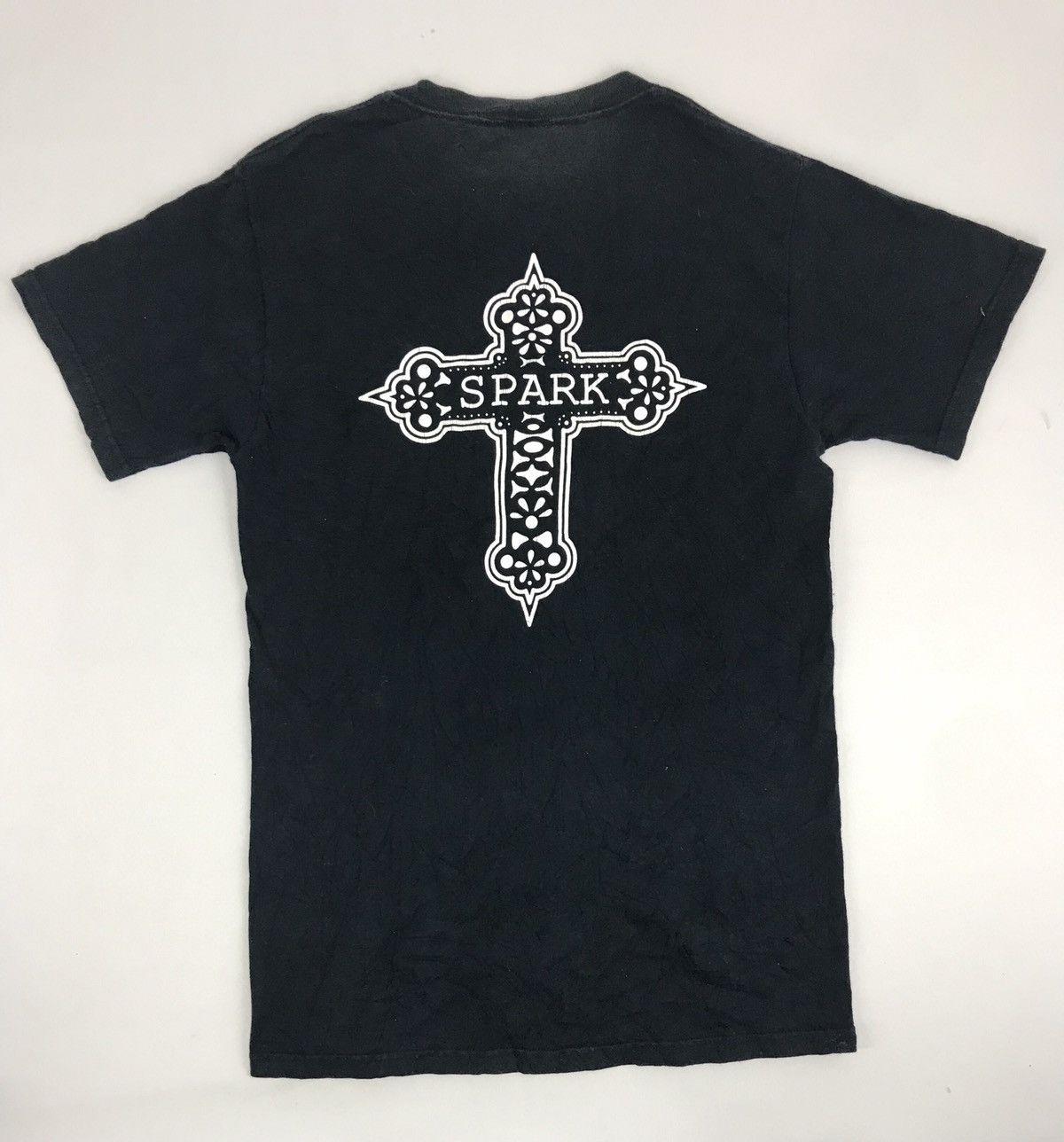 Vintage Rare Spark USA Big cross Logo Spell Out Skate Tee Size US S / EU 44-46 / 1 - 1 Thumbnail