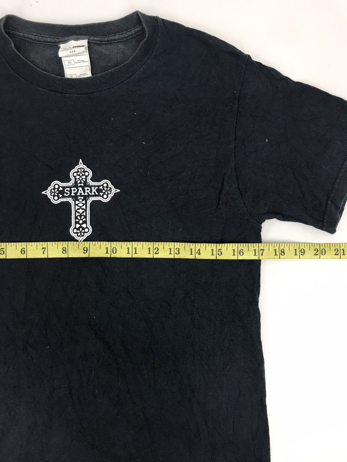 Vintage Rare Spark USA Big cross Logo Spell Out Skate Tee Size US S / EU 44-46 / 1 - 4 Thumbnail