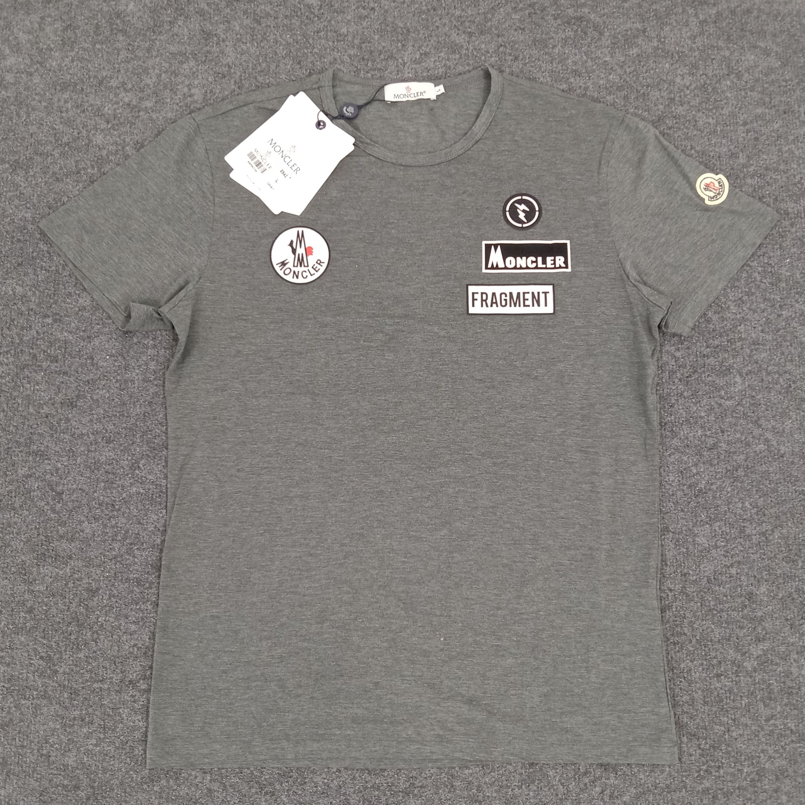 Other Italian Designer Brand Back Stage Design Tshirt Size US M / EU 48-50 / 2 - 1 Thumbnail