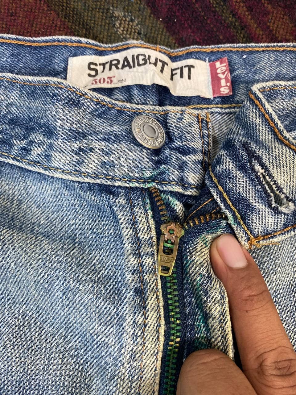 Levi's levis 505 straight fit lightwash distressed denim Size US 37 - 12 Thumbnail