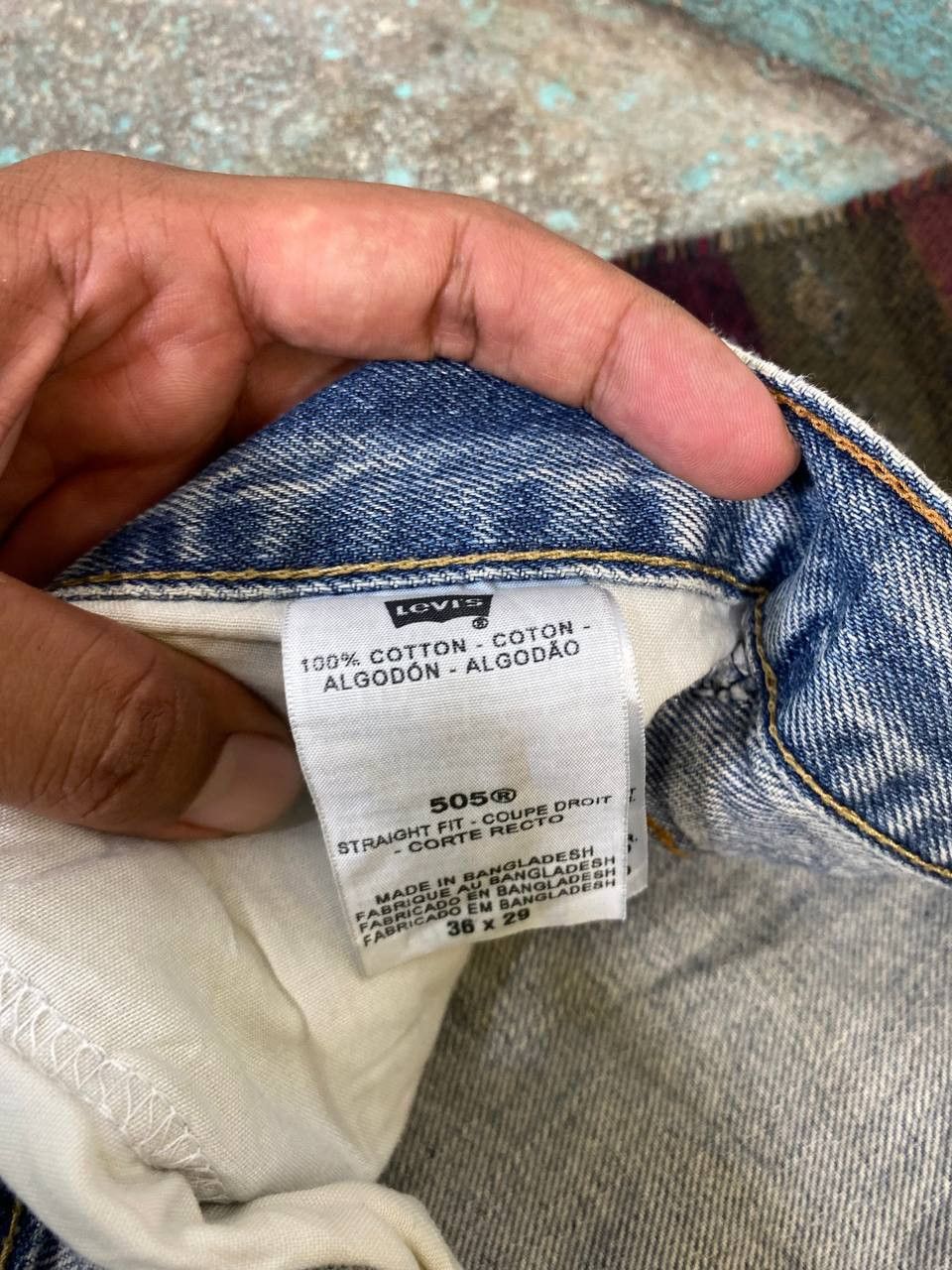 Levi's levis 505 straight fit lightwash distressed denim Size US 37 - 14 Thumbnail