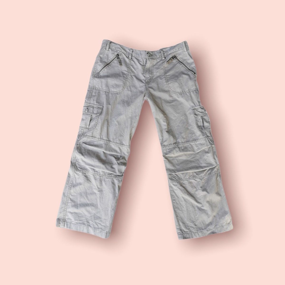 Jun Takahashi × Uniqlo × Urban Outfitters UNIQLO 3 QUATER DOUBLE KNEE LOW RISE FLAIR CUT Size US 31 - 4 Thumbnail