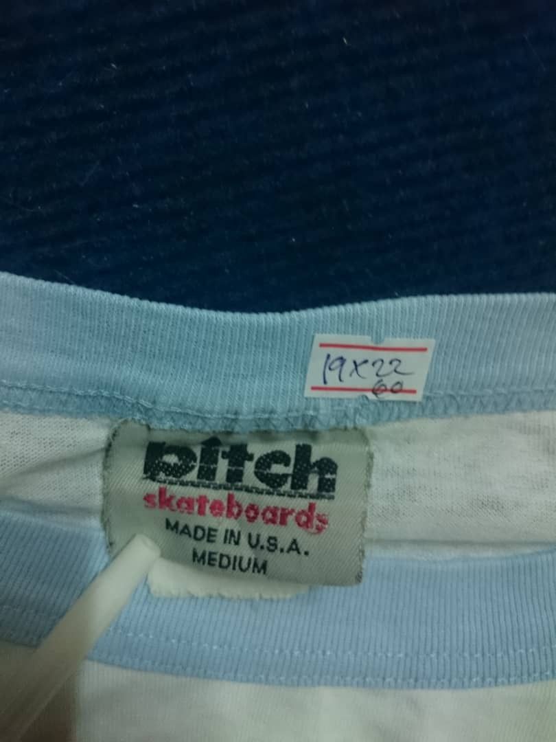 Japanese Brand Vintage Bitch Skateboards Small Logo Tshirt Size US M / EU 48-50 / 2 - 5 Thumbnail