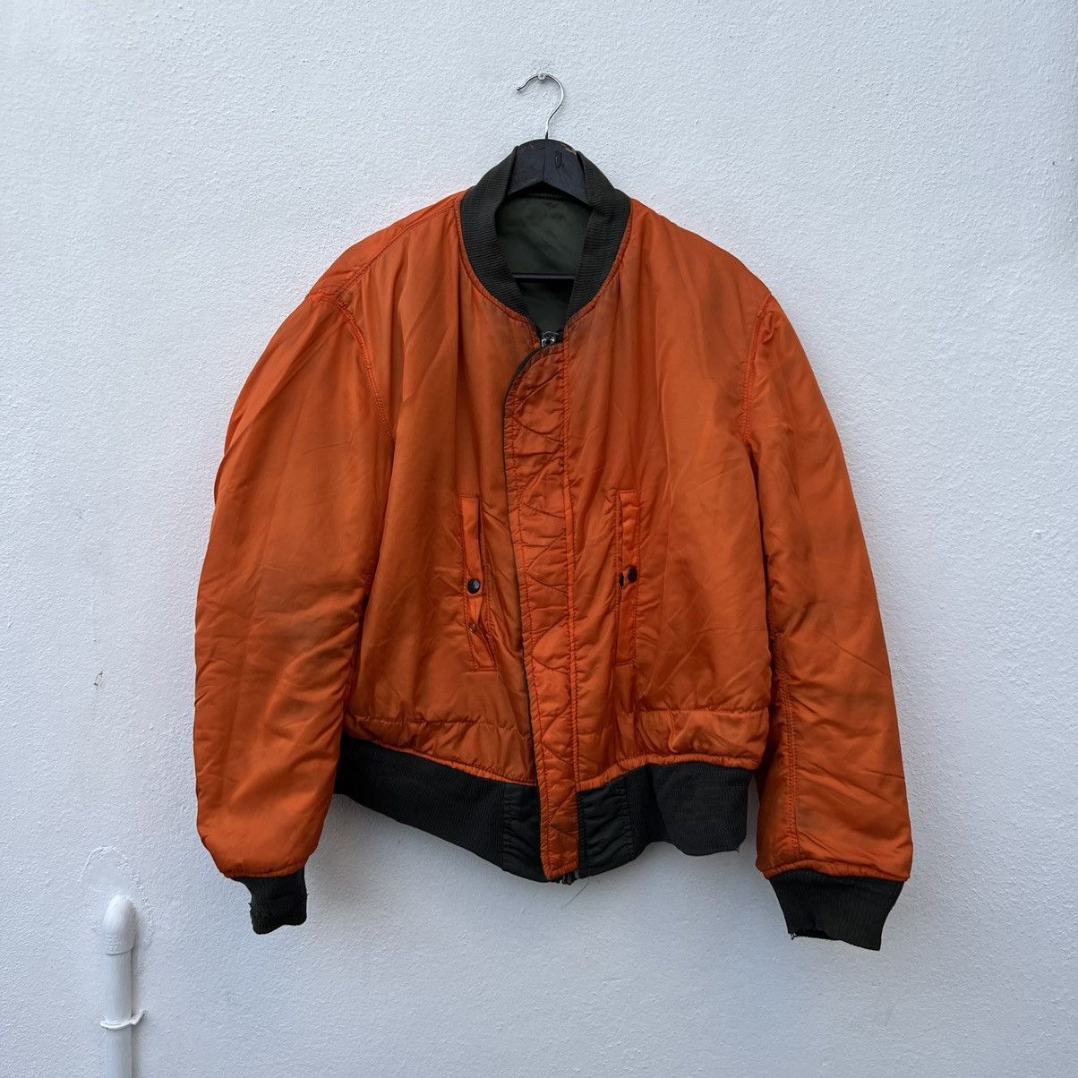 Alpha Industries MA-1 BOMBER JACKET REVERSIBLE ALPHA BUZZ RICKSONS STYLE Size US L / EU 52-54 / 3 - 12 Thumbnail