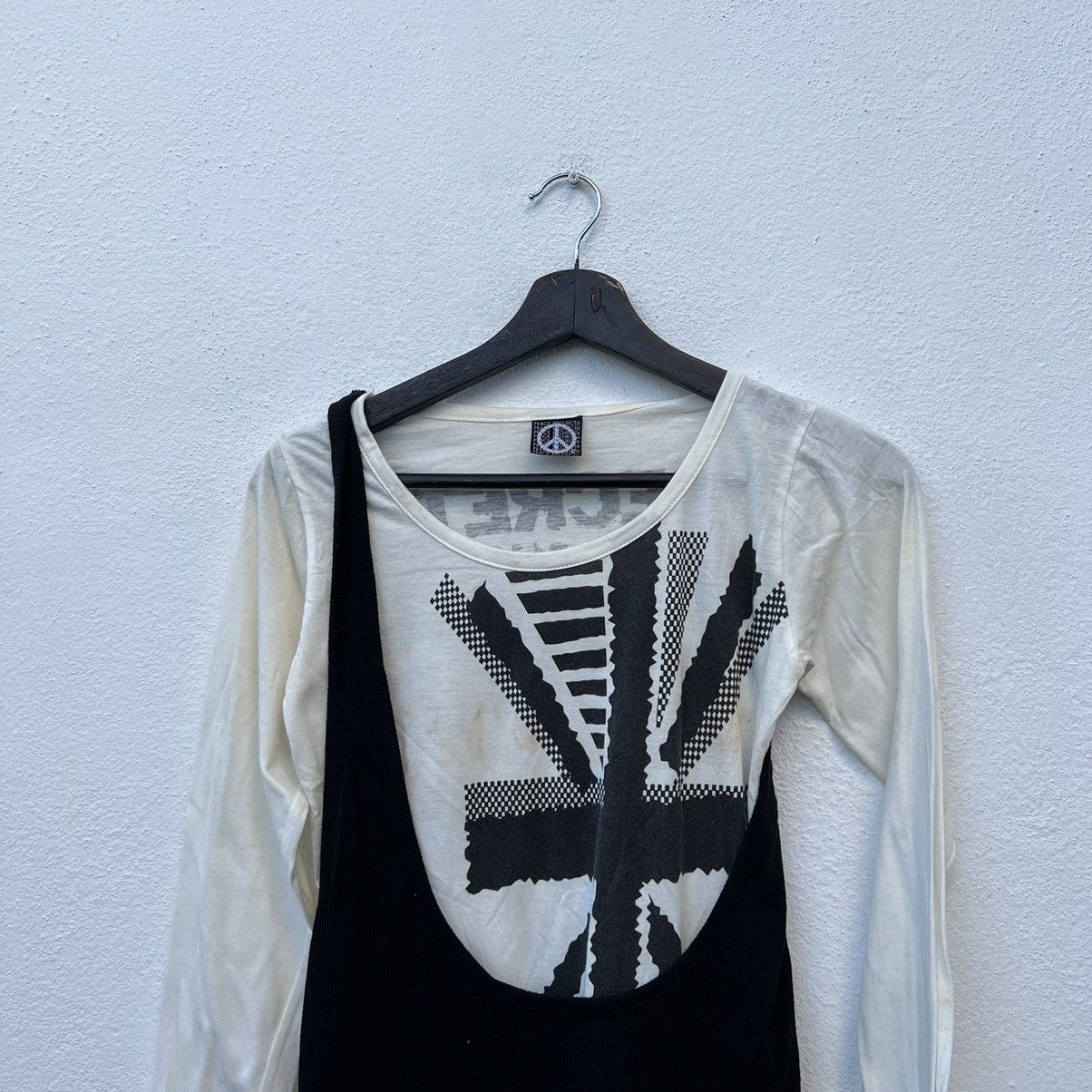 Japanese Brand RARE PUNK STYLE PEACE PROJECT LONG SLEEVE Size US M / EU 48-50 / 2 - 4 Thumbnail