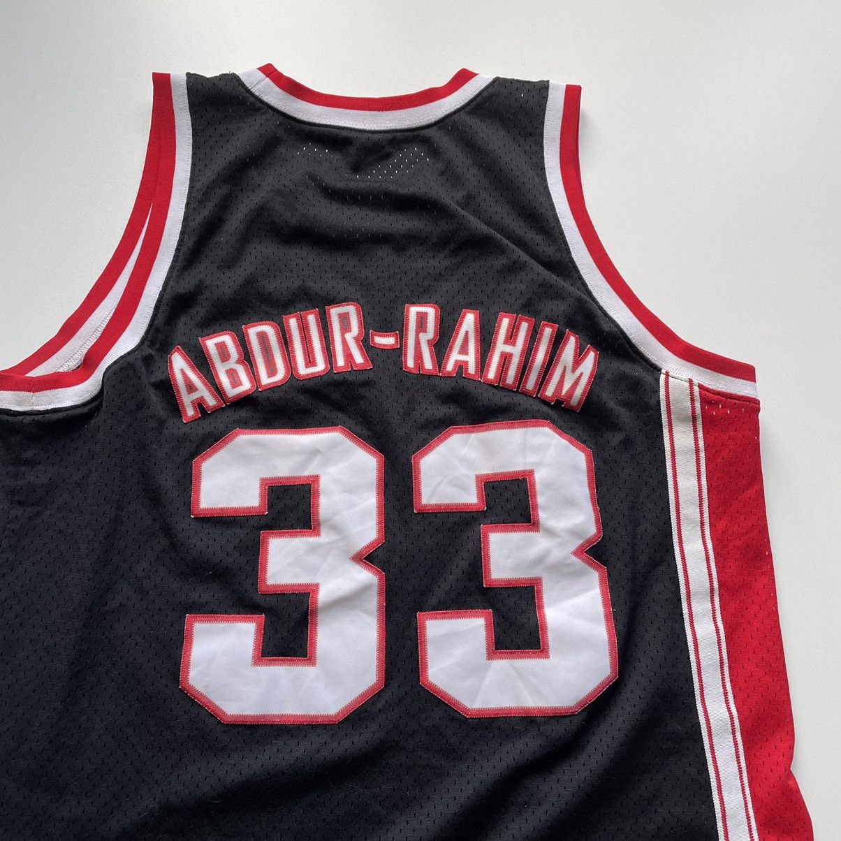NBA Vintage 90s Nike Portland trail blazers Abdul-Rahim jersey Size US M / EU 48-50 / 2 - 3 Thumbnail
