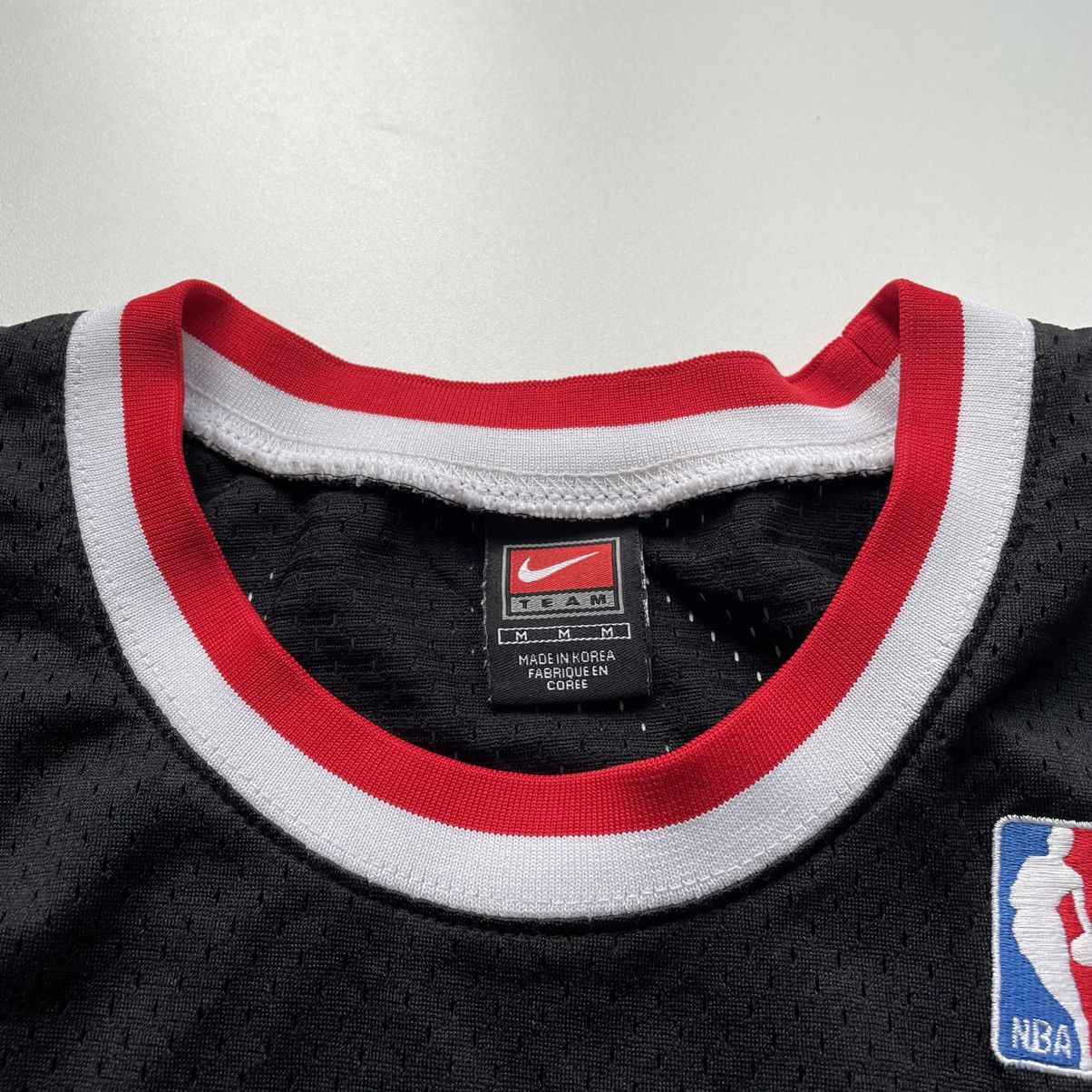 NBA Vintage 90s Nike Portland trail blazers Abdul-Rahim jersey Size US M / EU 48-50 / 2 - 4 Thumbnail