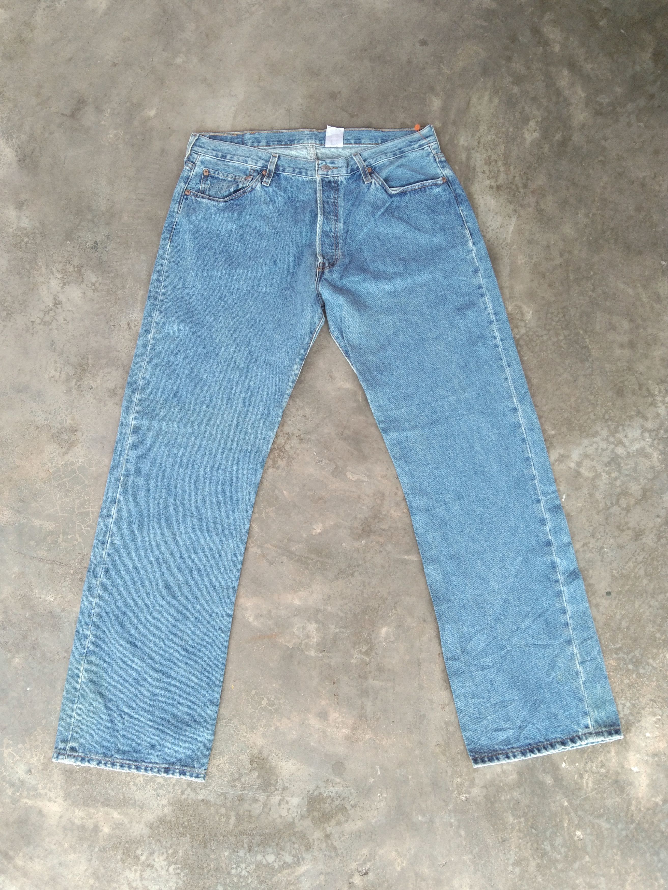 Levi's Vintage Levi's 501 Straight Leg Distressed Jeans 38x34 Size US 38 / EU 54 - 1 Thumbnail