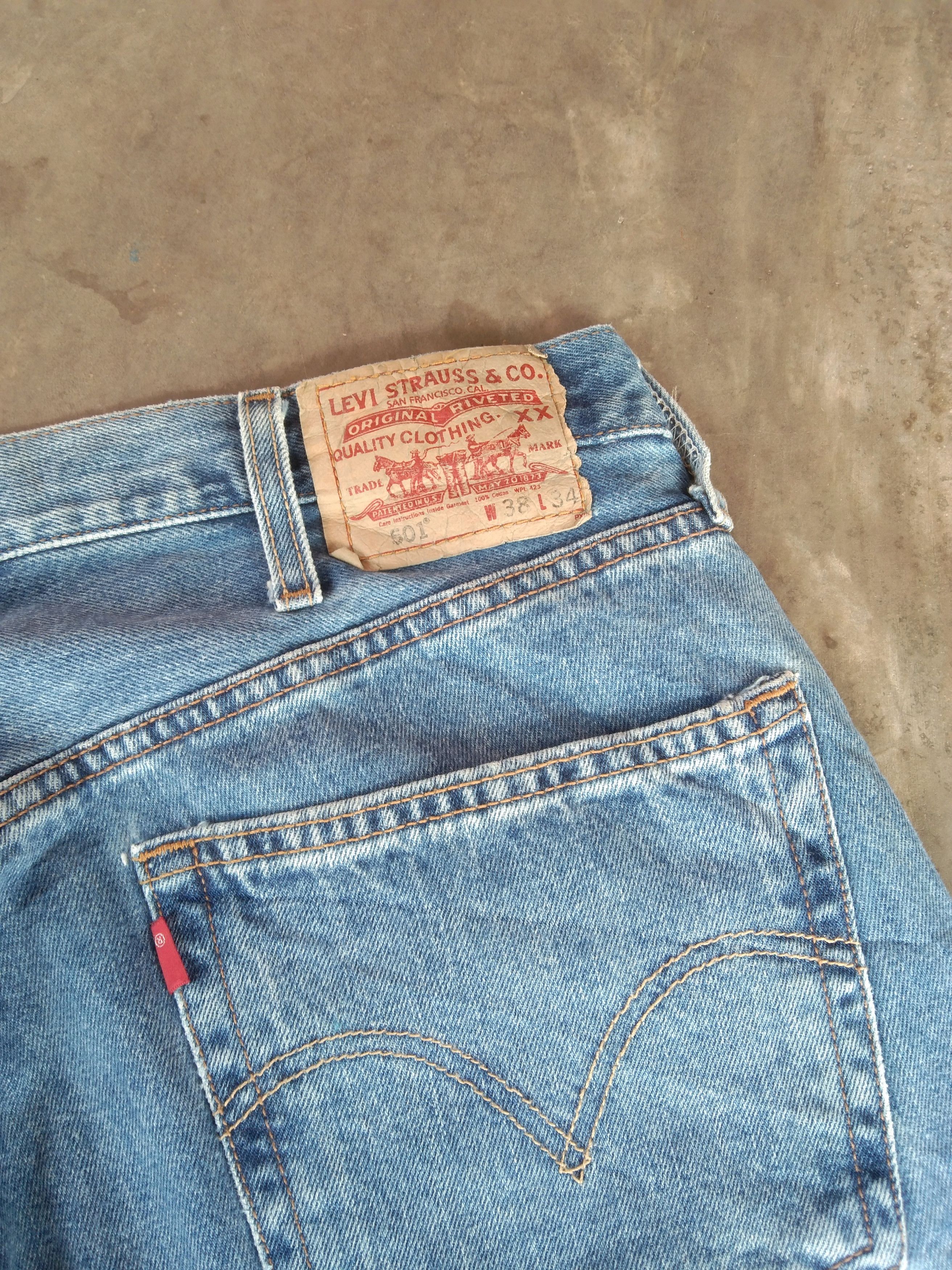Levi's Vintage Levi's 501 Straight Leg Distressed Jeans 38x34 Size US 38 / EU 54 - 3 Thumbnail