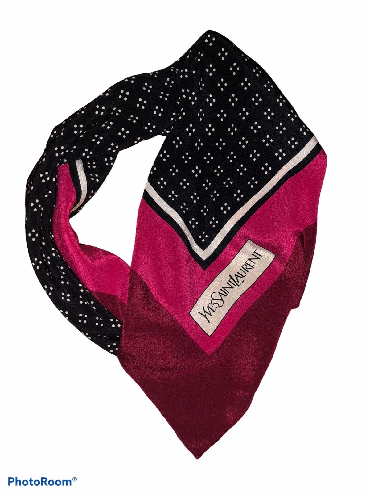 Vintage × Yves Saint Laurent VINTAGE YVES SAINT LAURENT SCARVES Size ONE SIZE - 1 Thumbnail