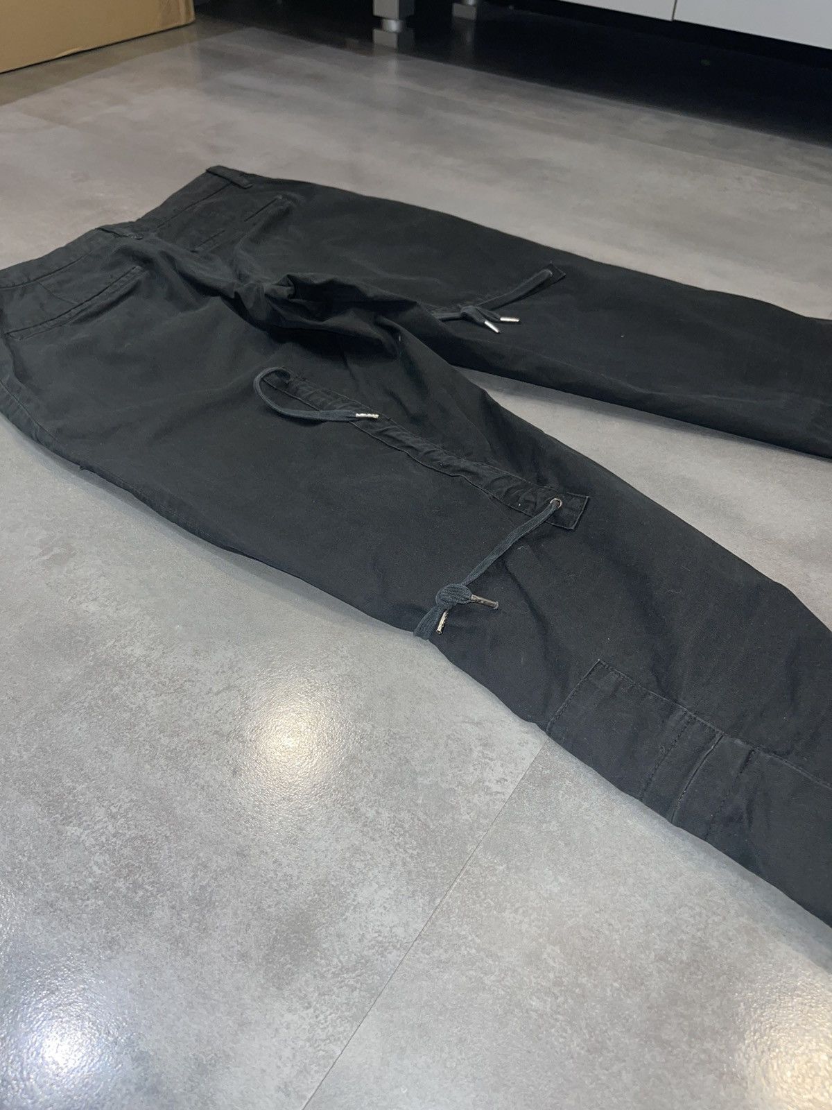 Hussein Chalayan Hussein Chalayan Rick Owens Like Bondage Casual Pants Size US 30 / EU 46 - 16 Thumbnail