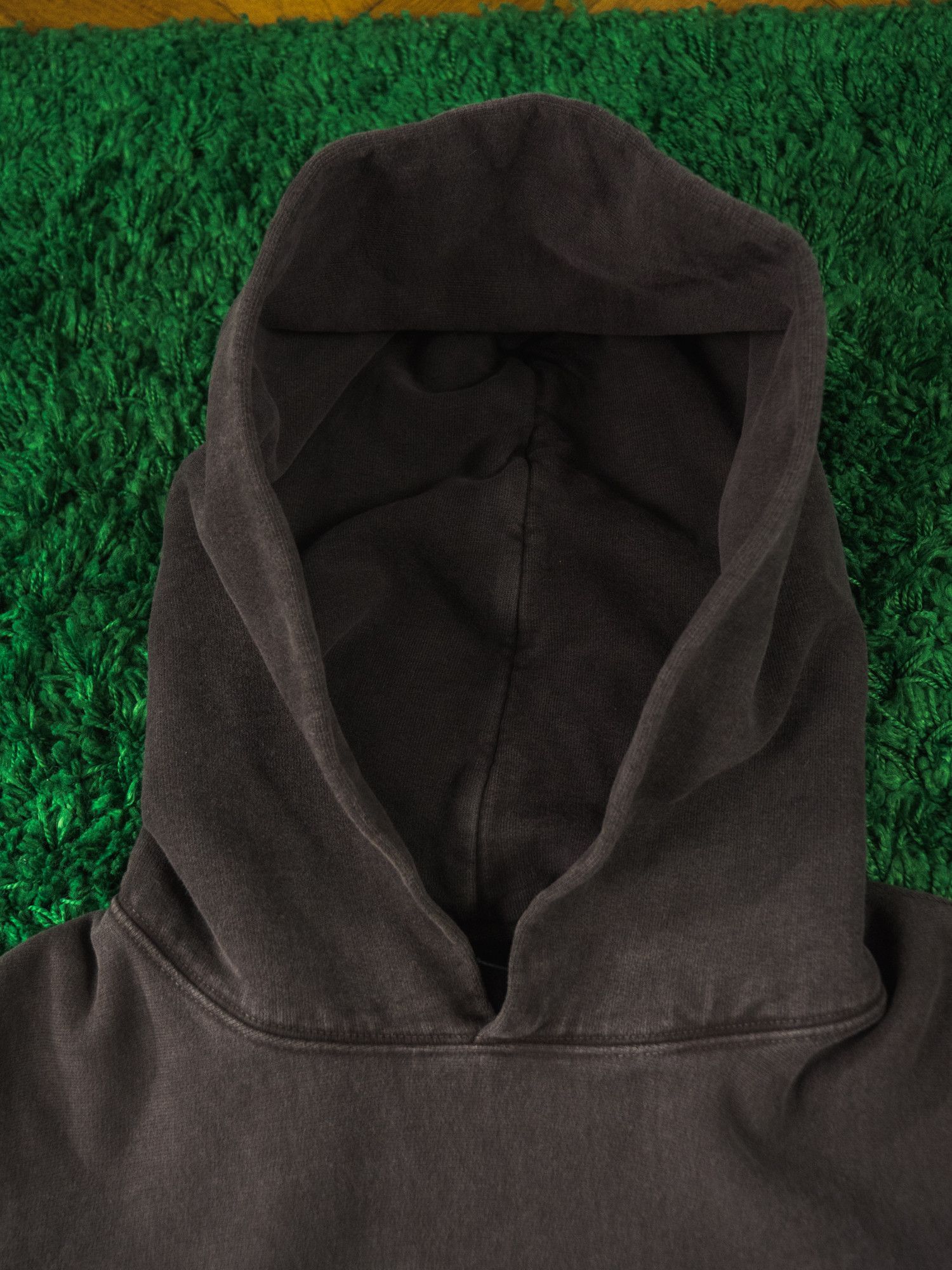 Yeezy YEEZY SEASON 3 WASHED GREY HOODIE (M) Size US M / EU 48-50 / 2 - 4 Thumbnail