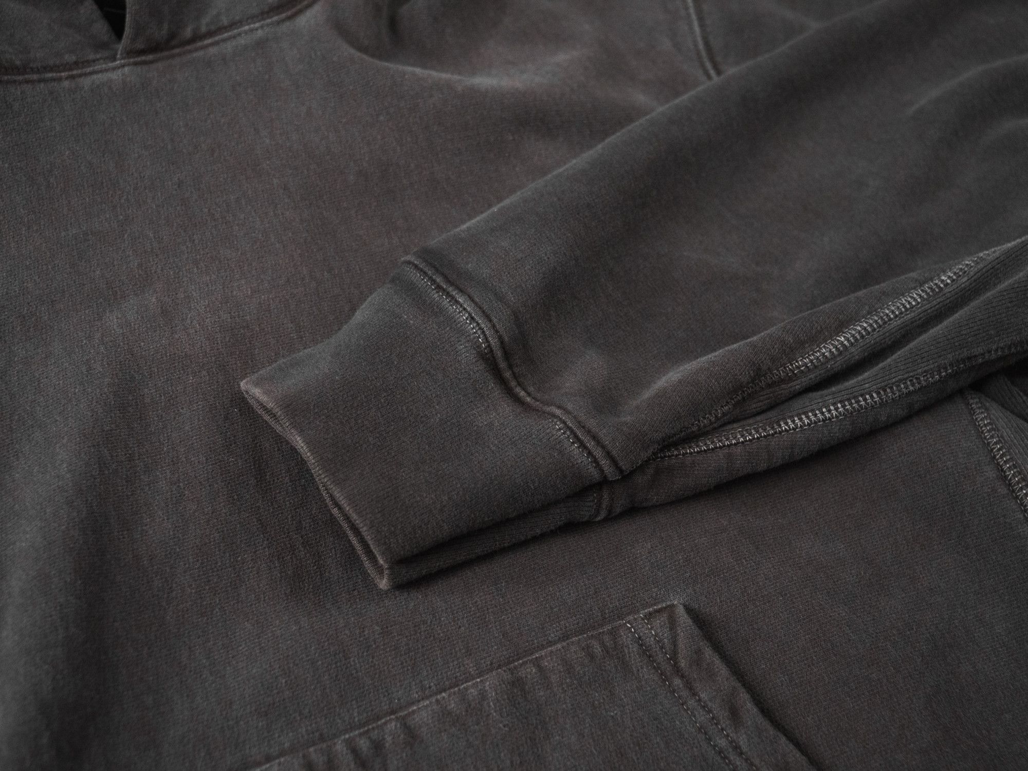 Yeezy YEEZY SEASON 3 WASHED GREY HOODIE (M) Size US M / EU 48-50 / 2 - 11 Thumbnail