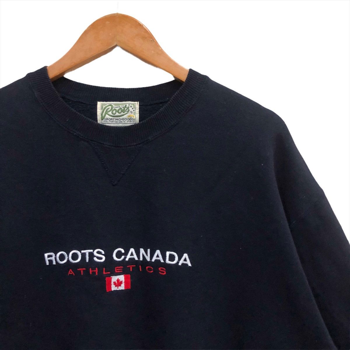 Roots × Vintage Vintage 90s ROOTS CANADA EMBROIDERED LOGO Sweatshirt Size US L / EU 52-54 / 3 - 3 Thumbnail