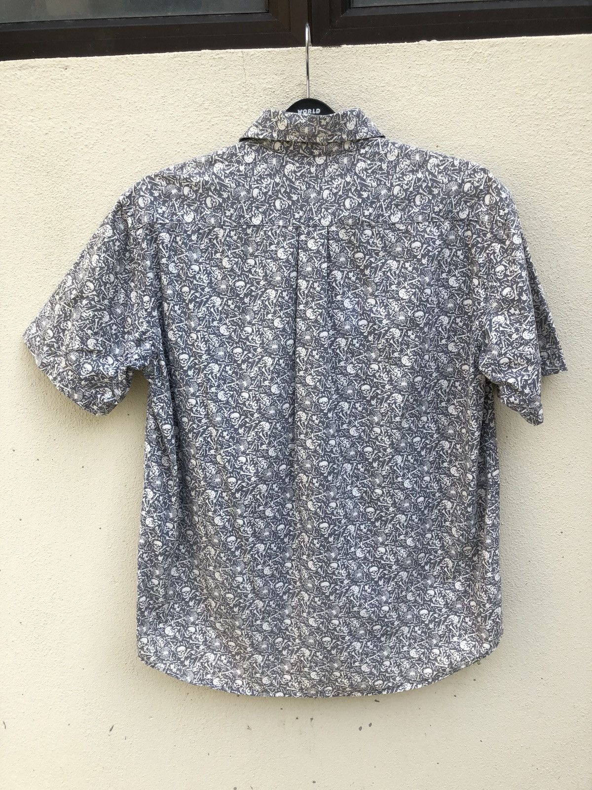 Stussy Vintage Stussy Full Printed Skull Skeleton Button Shirt Size US M / EU 48-50 / 2 - 11 Thumbnail